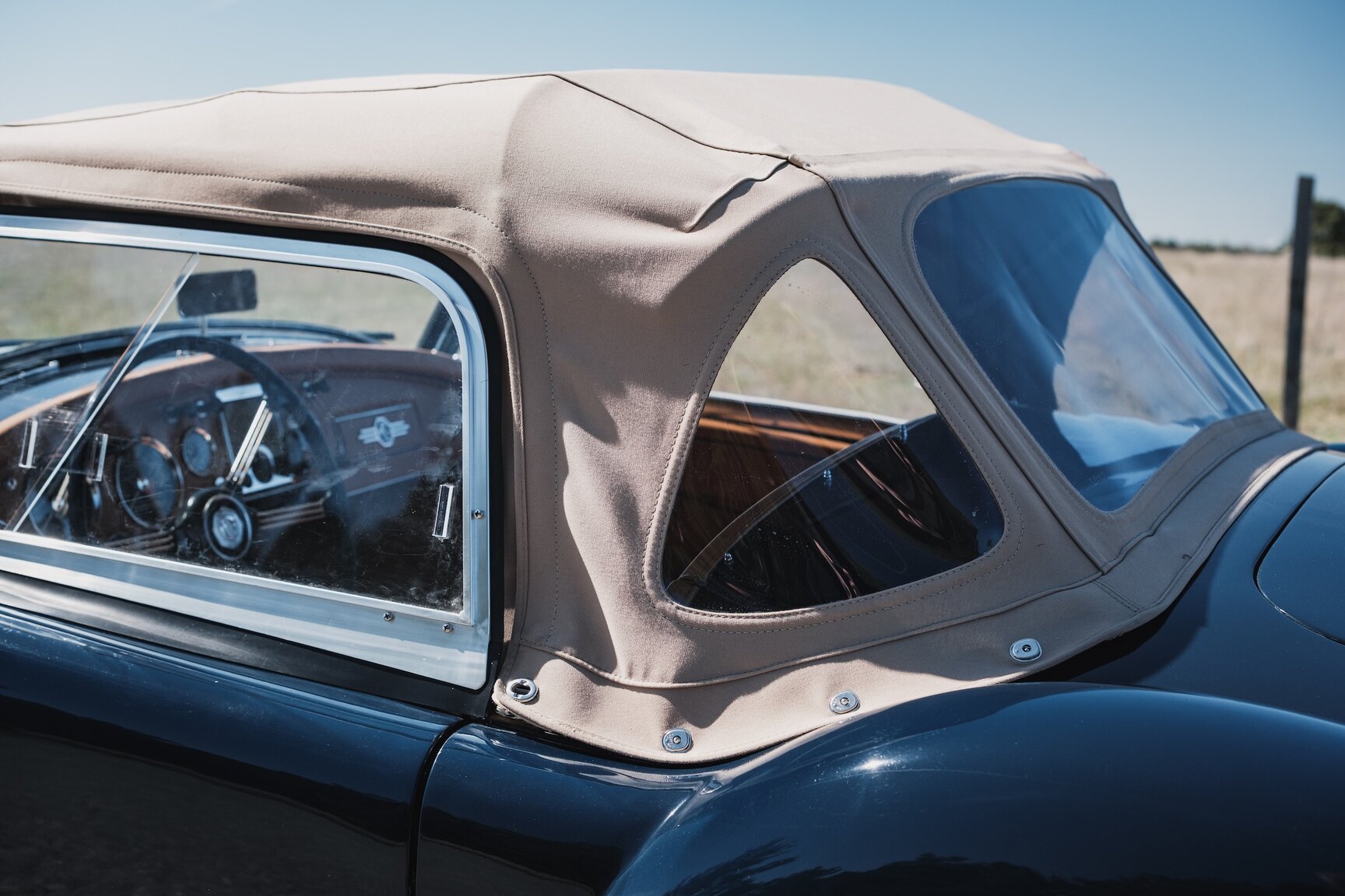 Exterior image of 1961 MG MGA 1600 mk2
