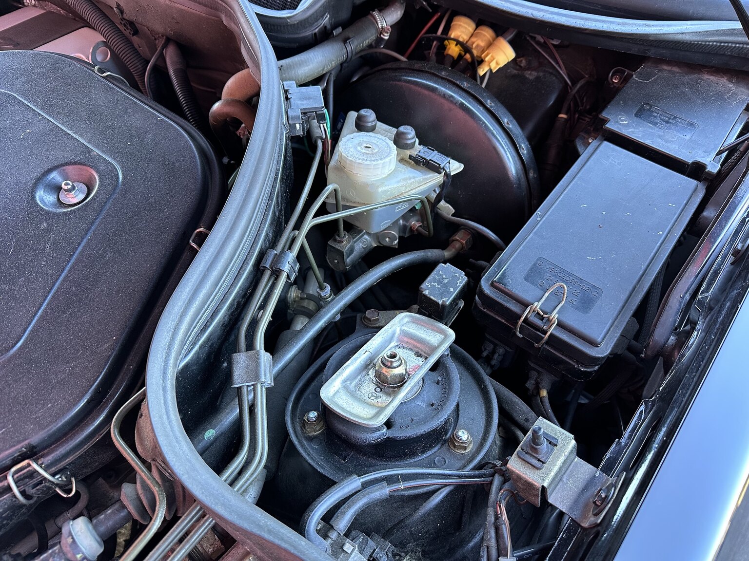 1990 Mercedes-Benz 300 CE 24V, Mekanik