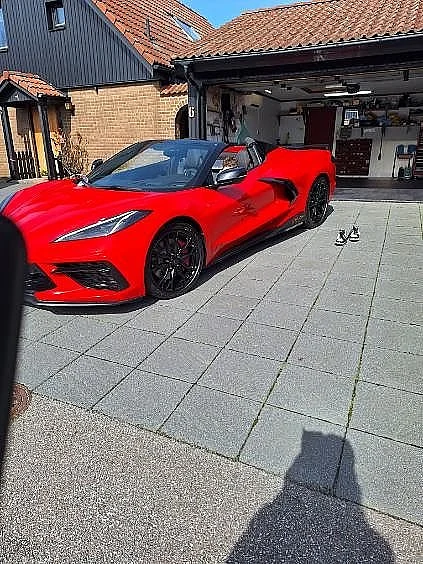 Image of 2023 Chevrolet Corvette (2)