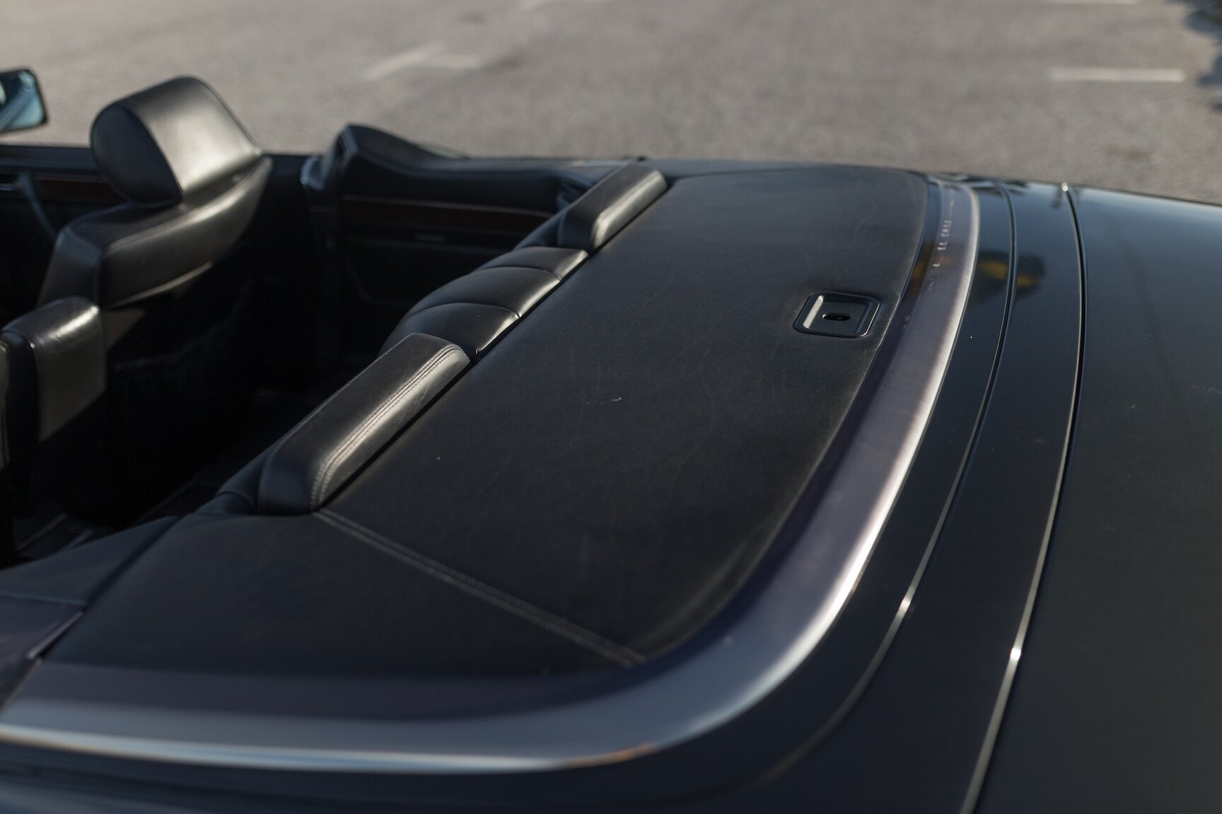 Interior image of 1993 Mercedes-Benz 300 CE-24 Cabriolet