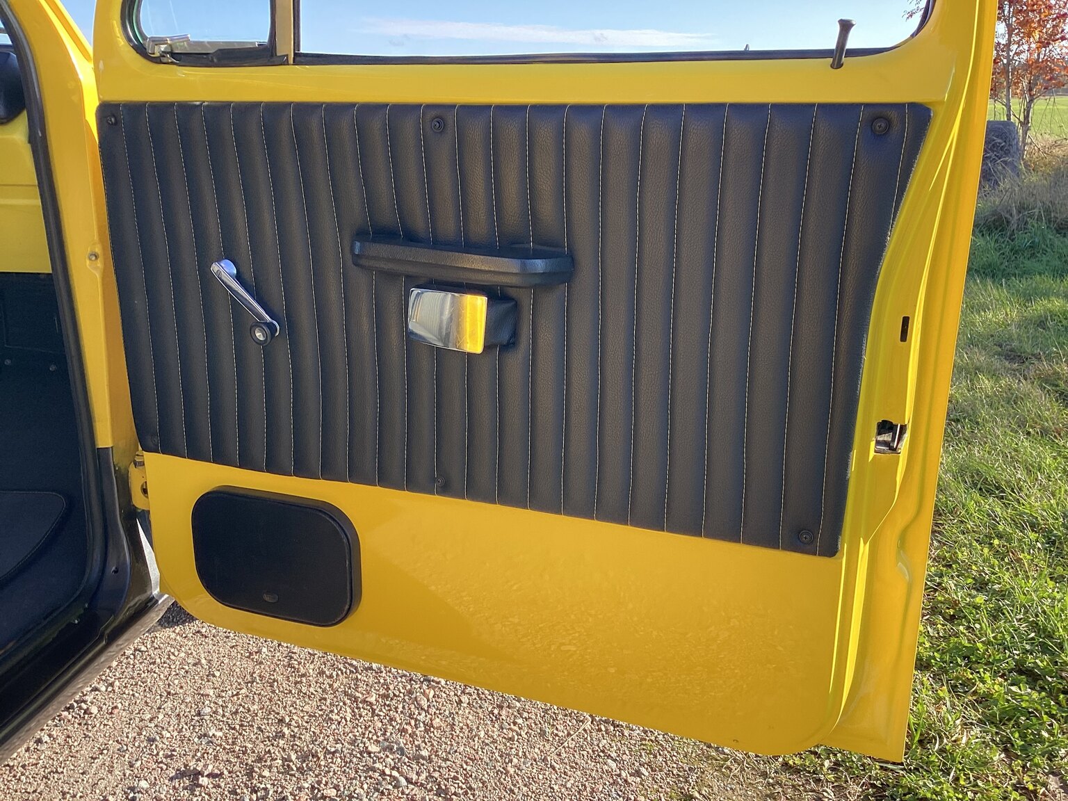 Interior image of 1971 Dodge D100