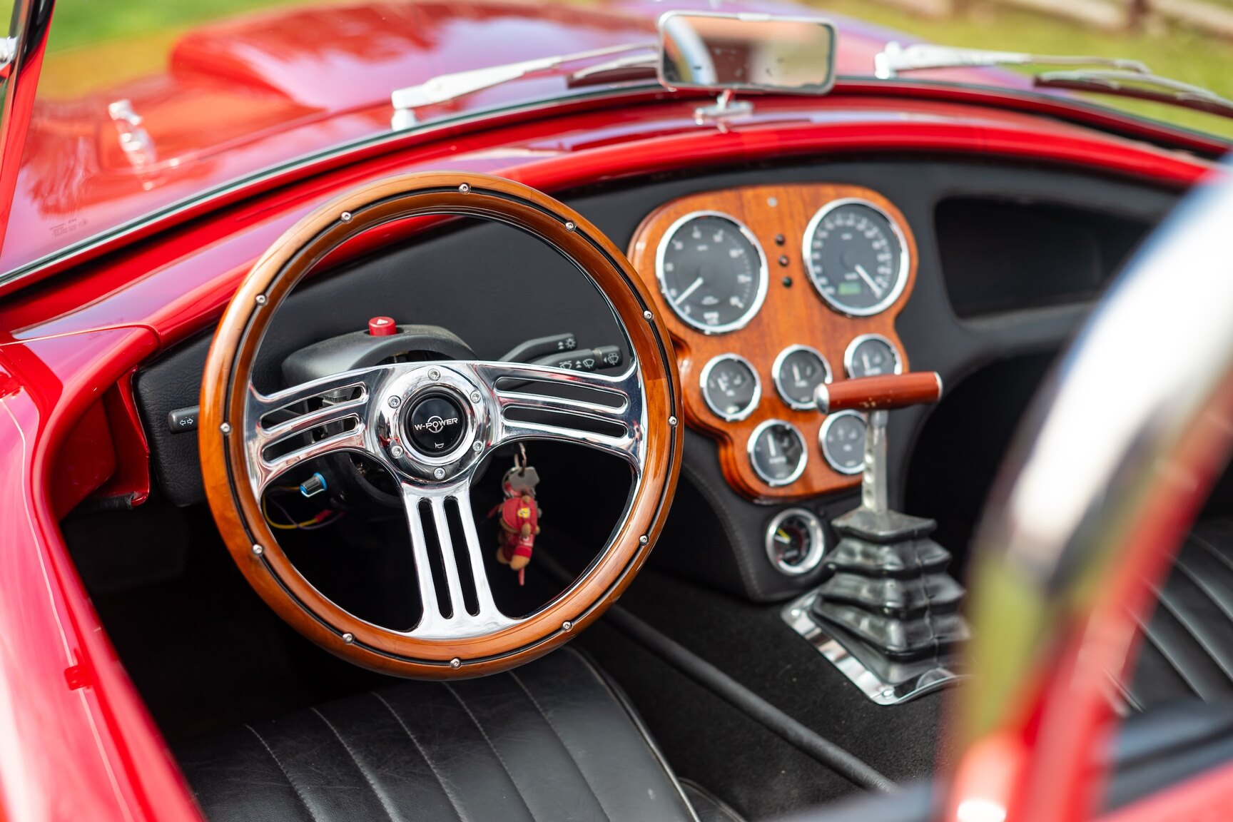 Interior image of 2011 AC Cobra Replika