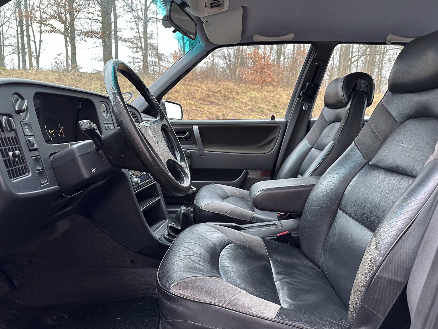 Innenraumfoto von 1988 SAAB 9000i