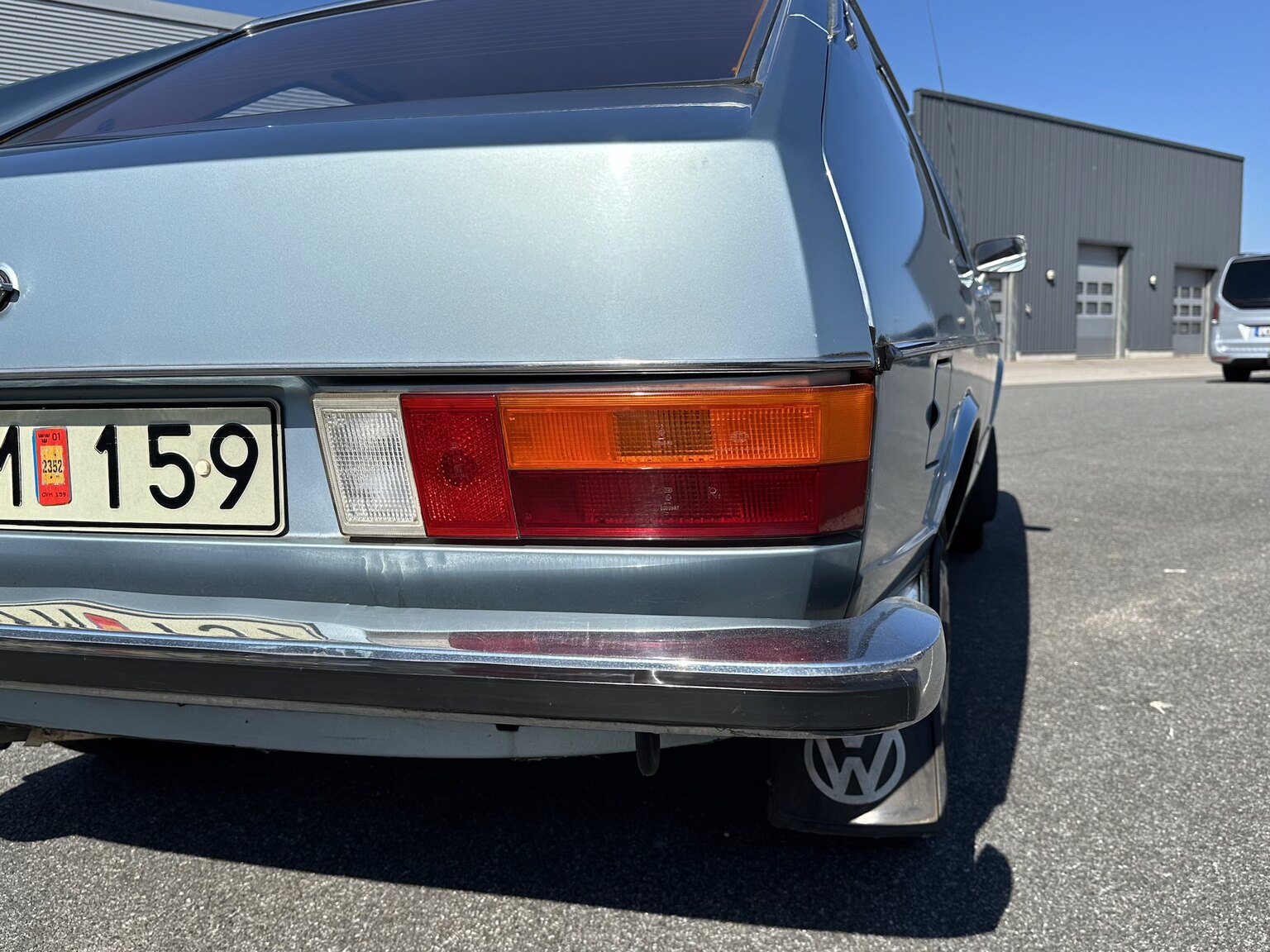 Exteriörbild på 1974 Volkswagen Passat Two Door
