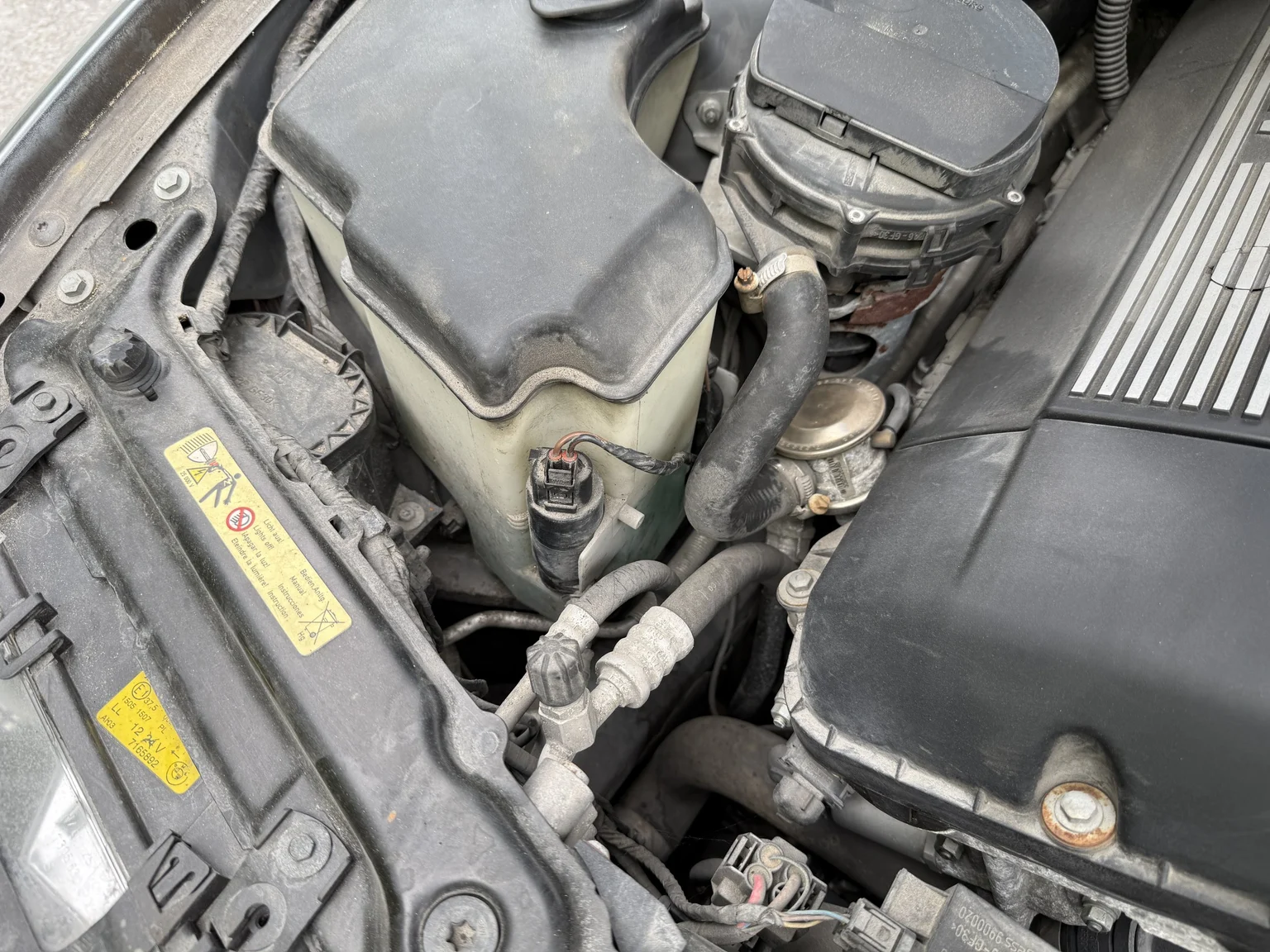 Image of 2005 BMW 320Ci mechanics (7)