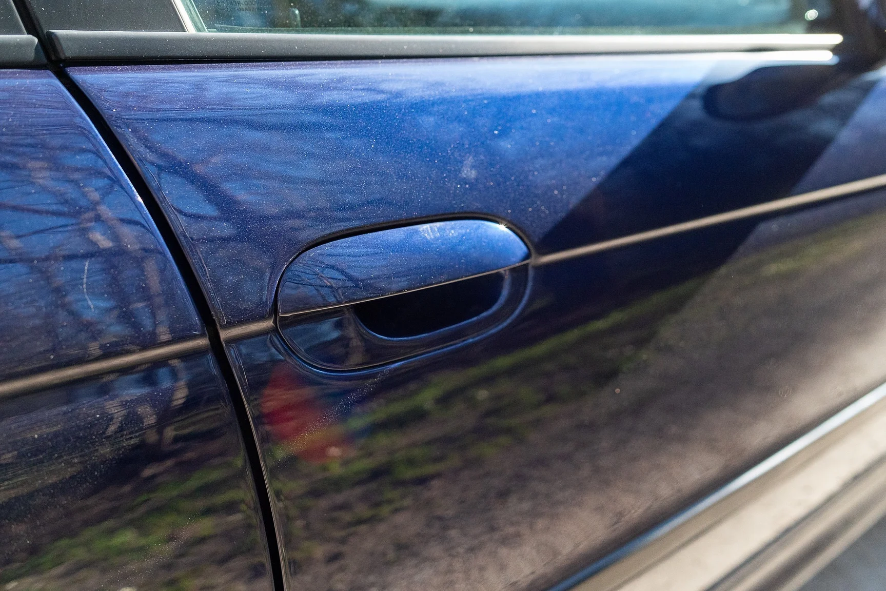 Exteriörbild på 1996 BMW 540iA (6)