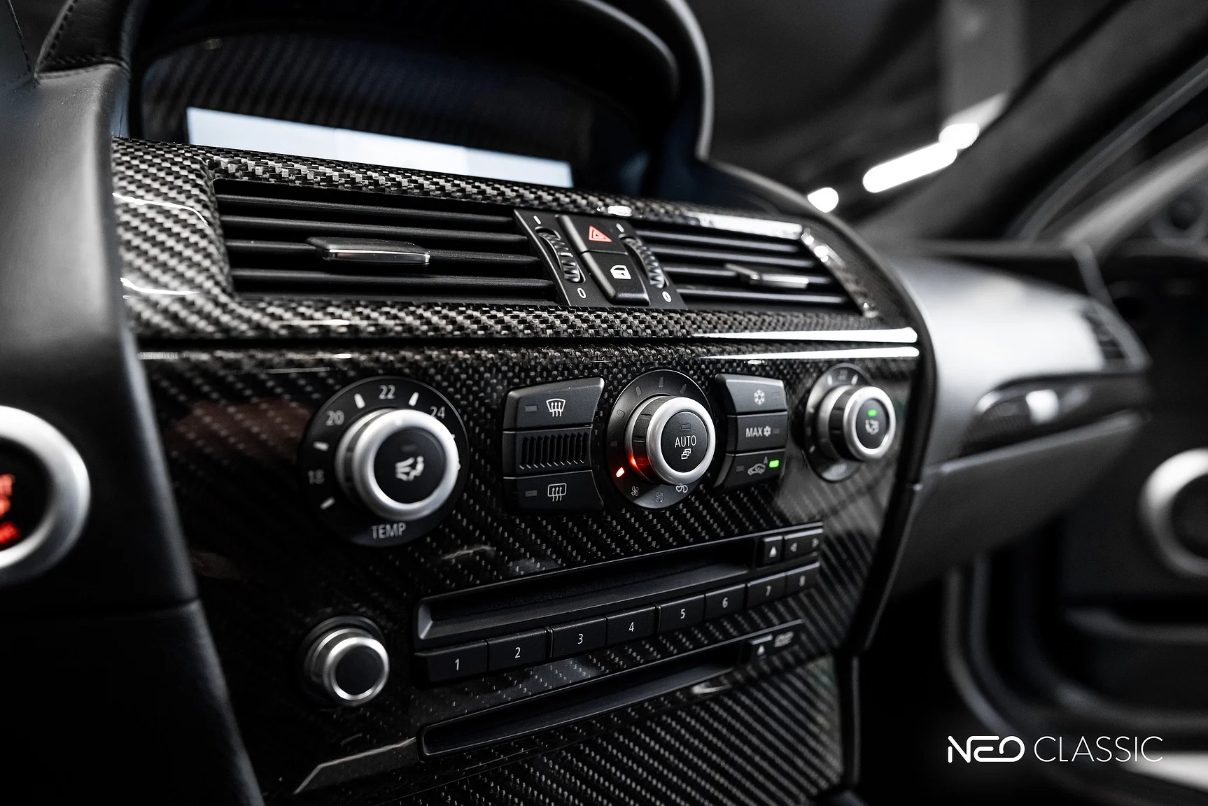 Interiörbild 2008 BMW M6 Coupé (9)