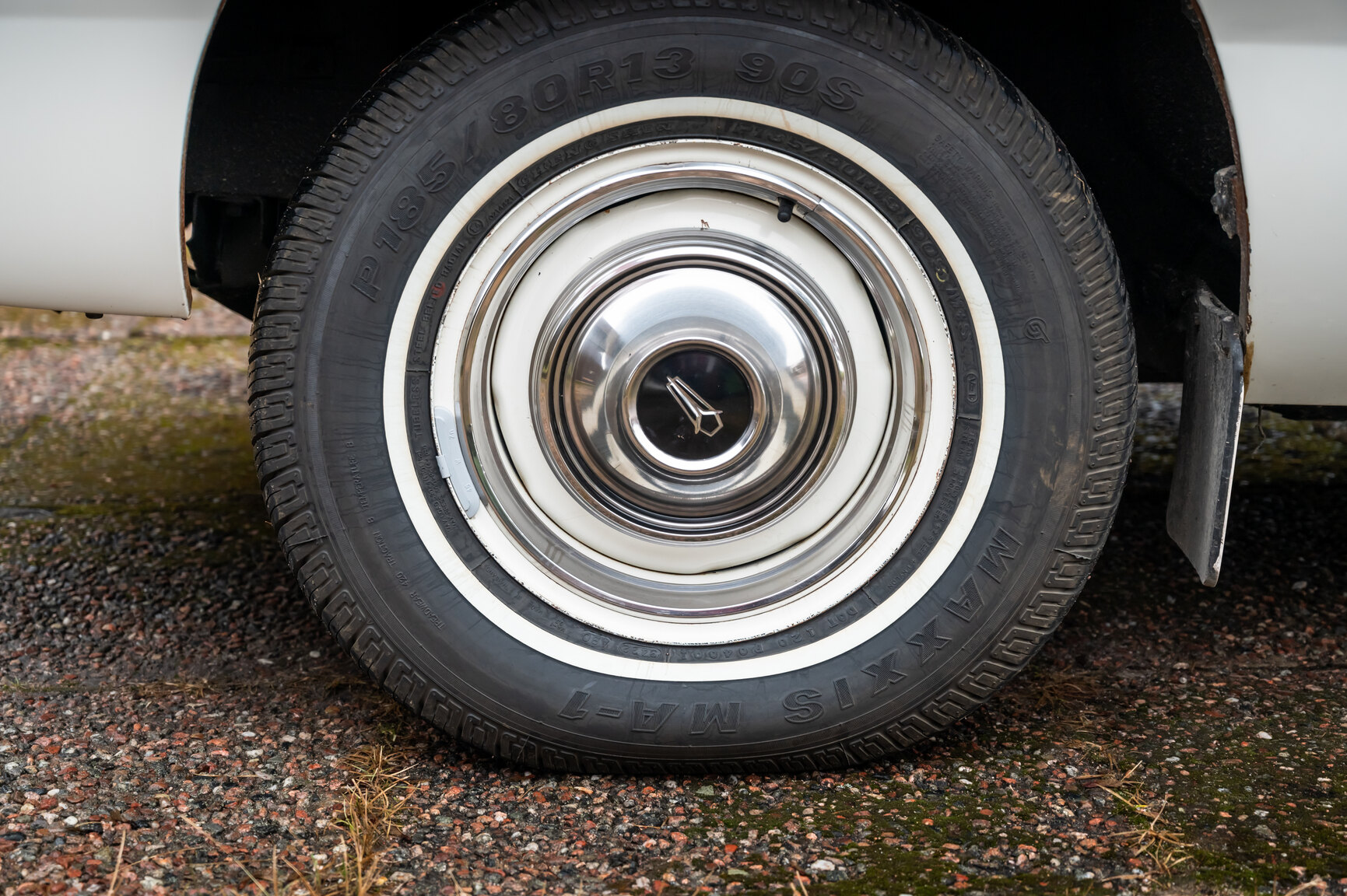 Exteriörbild på 1967 Plymouth Valiant V 100 Sedan