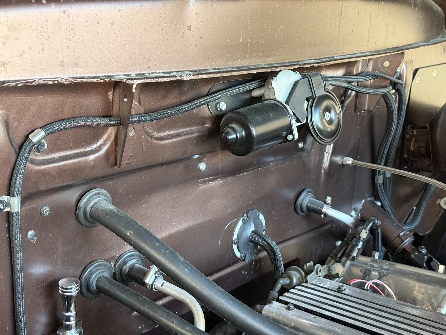 Image of 1956 Ford F-100 Restomod (12) mechanics