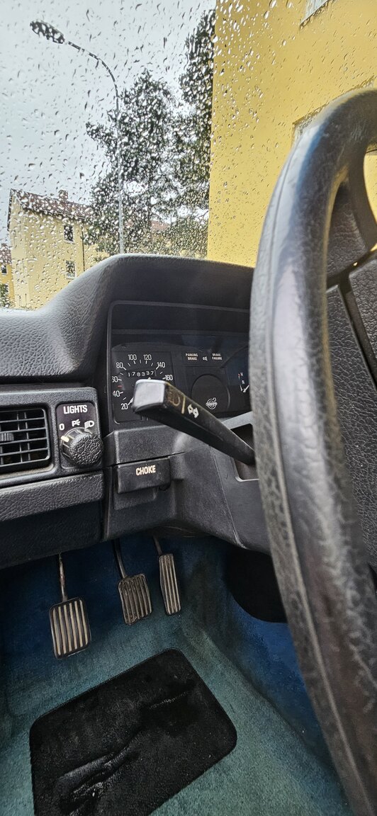 Interiörbild 1977 Volvo 242