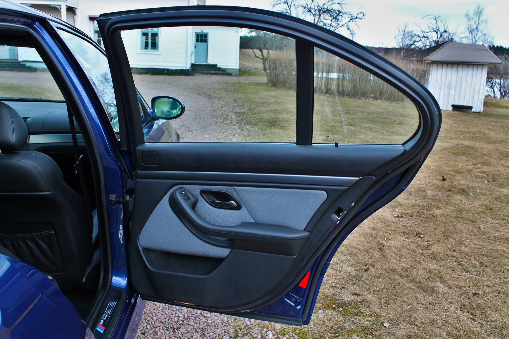 Interiörbild 2003 BMW M5