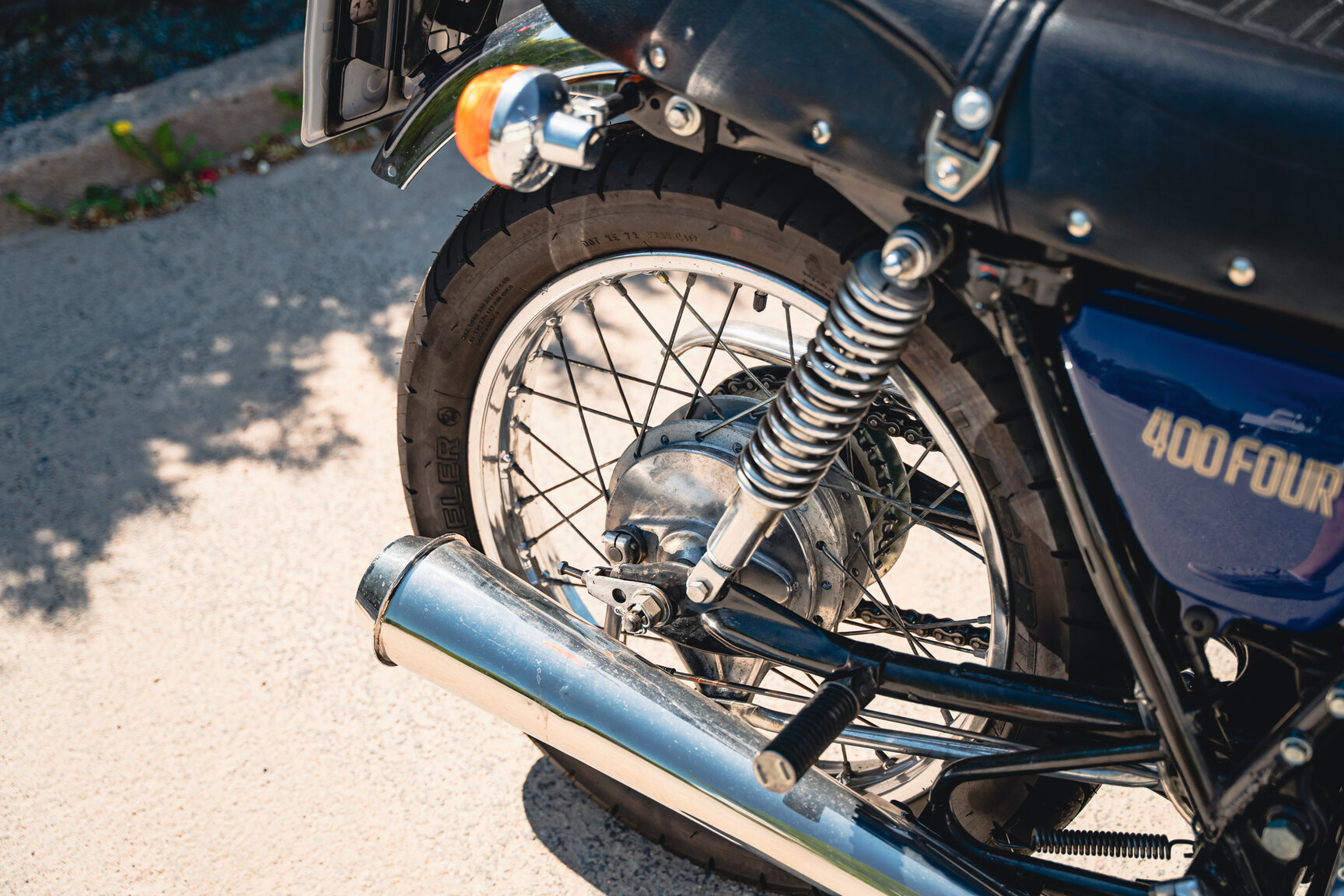 Exteriörbild på 1975 Honda CB 400 Four