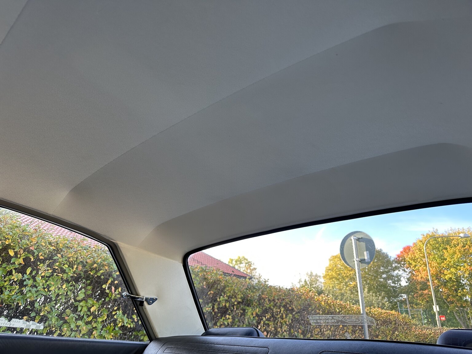 Innenraumfoto von 1965 Ford Taunus 17M (12)