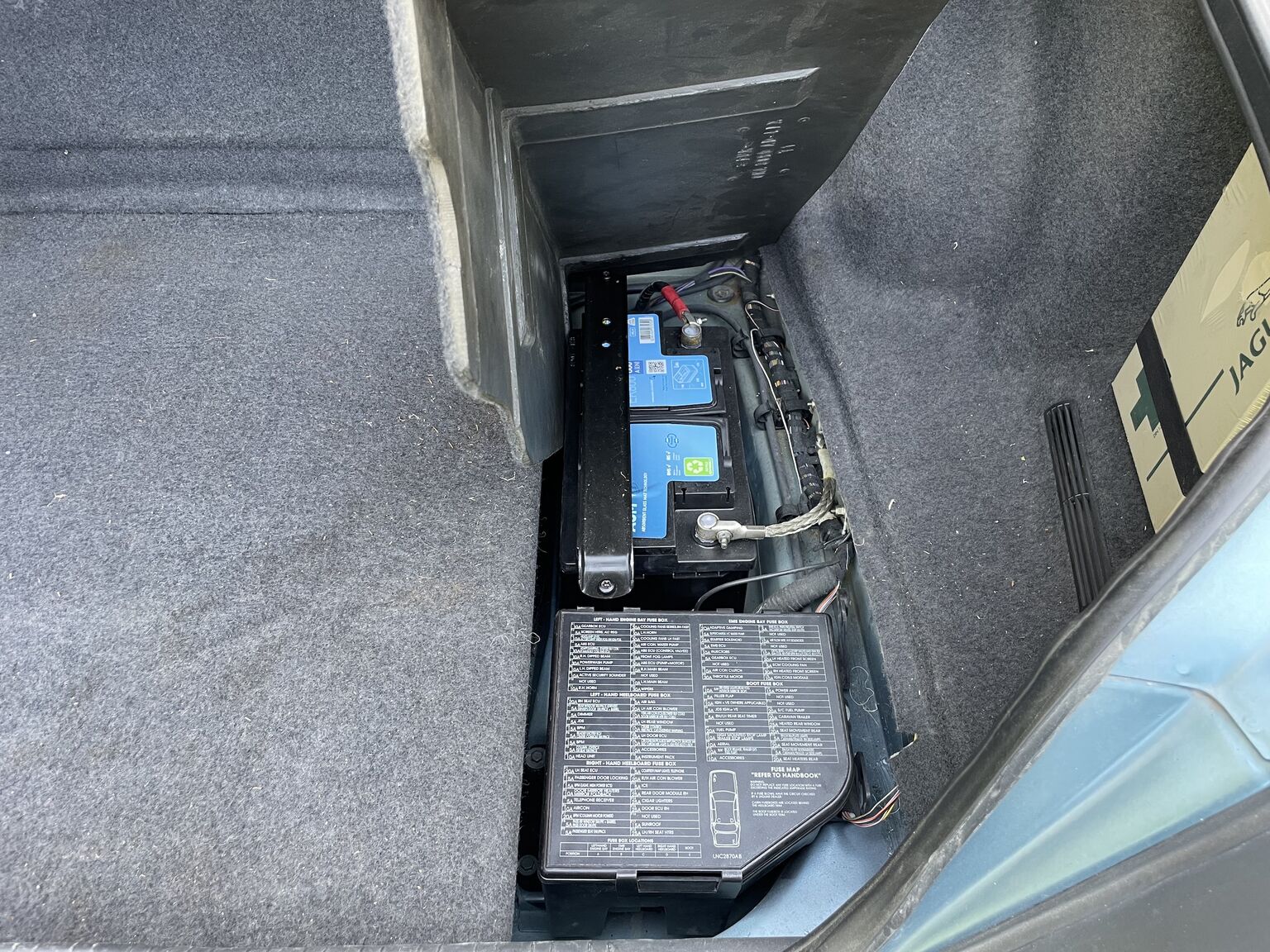 Innenraumfoto von 1998 Jaguar XJ8 Sovereign (29)