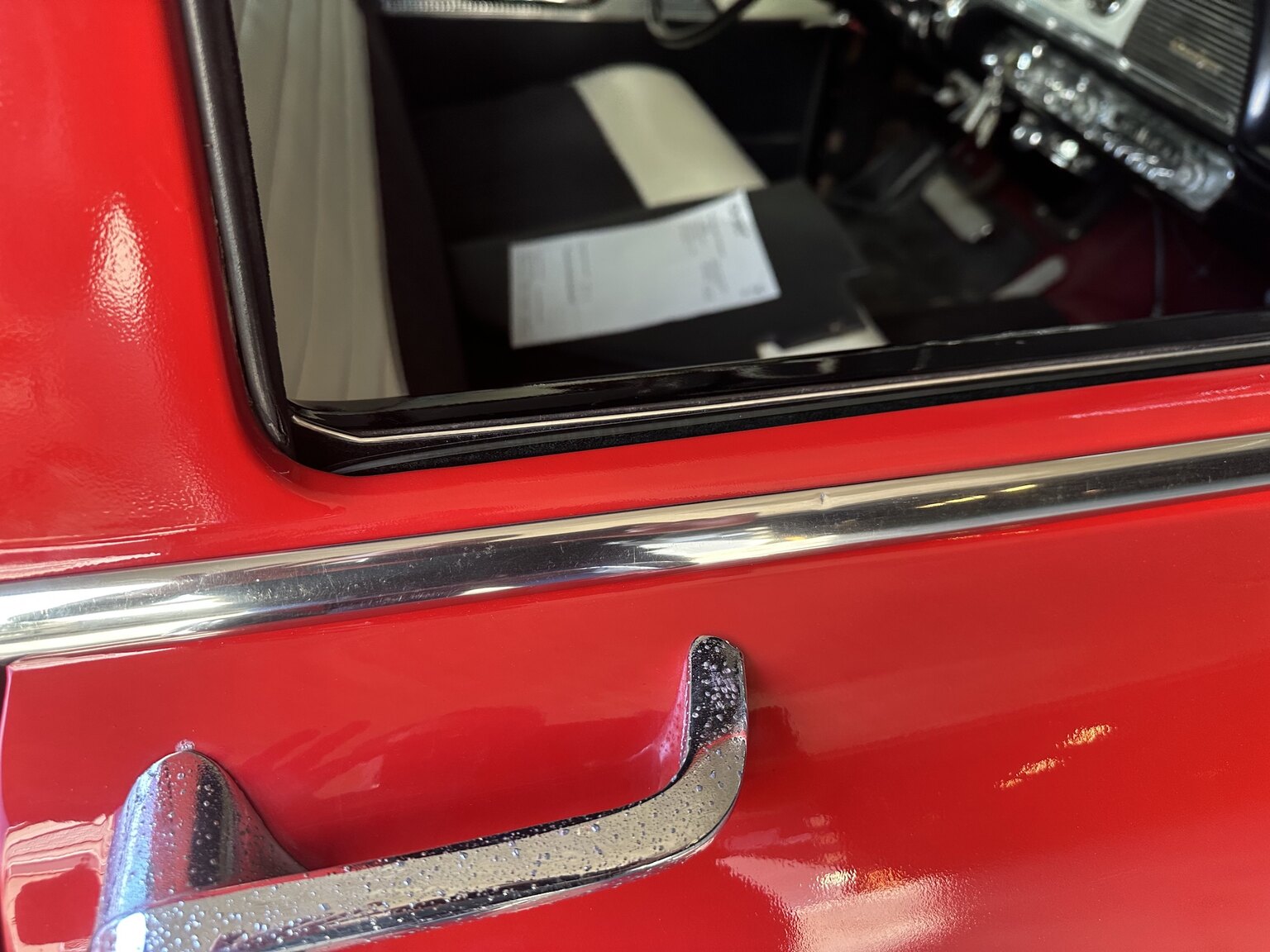 Exteriörbild på 1955 Dodge Custom Royal Sedan HEMI