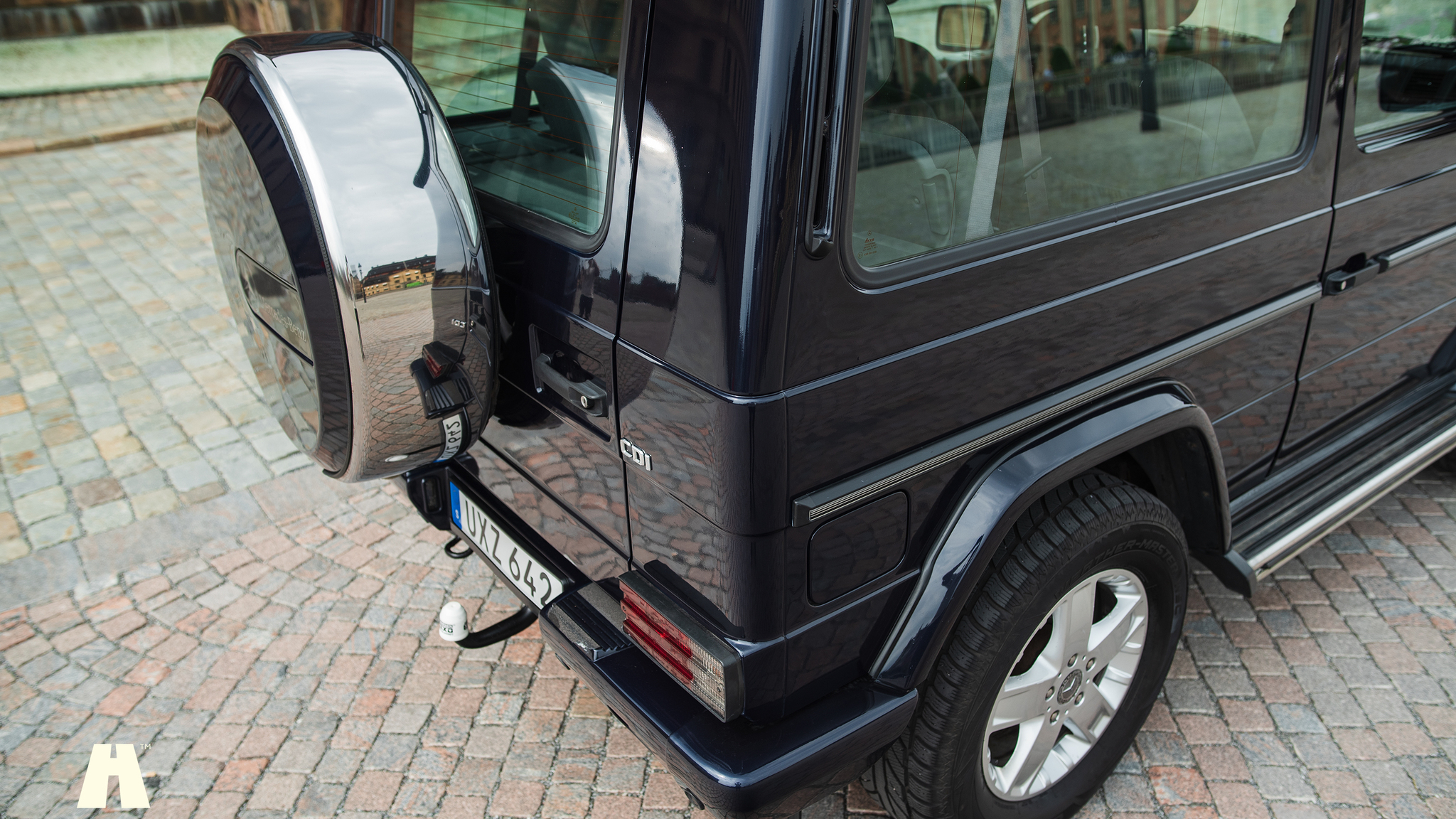 Exteriörbild på 2004 Mercedes-Benz G400 (KORT)