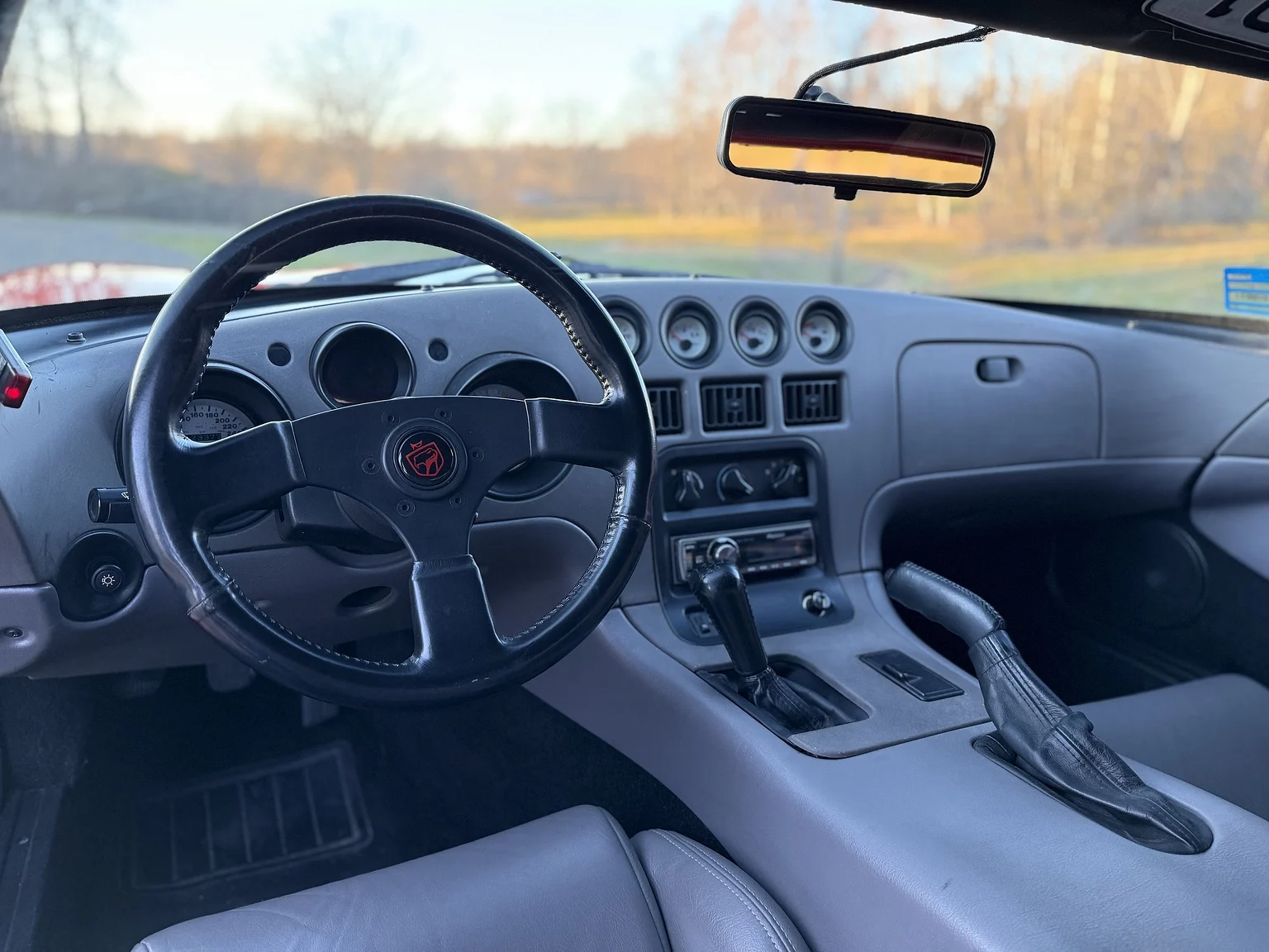 Interiörbild 1994 Chrysler Viper (8)