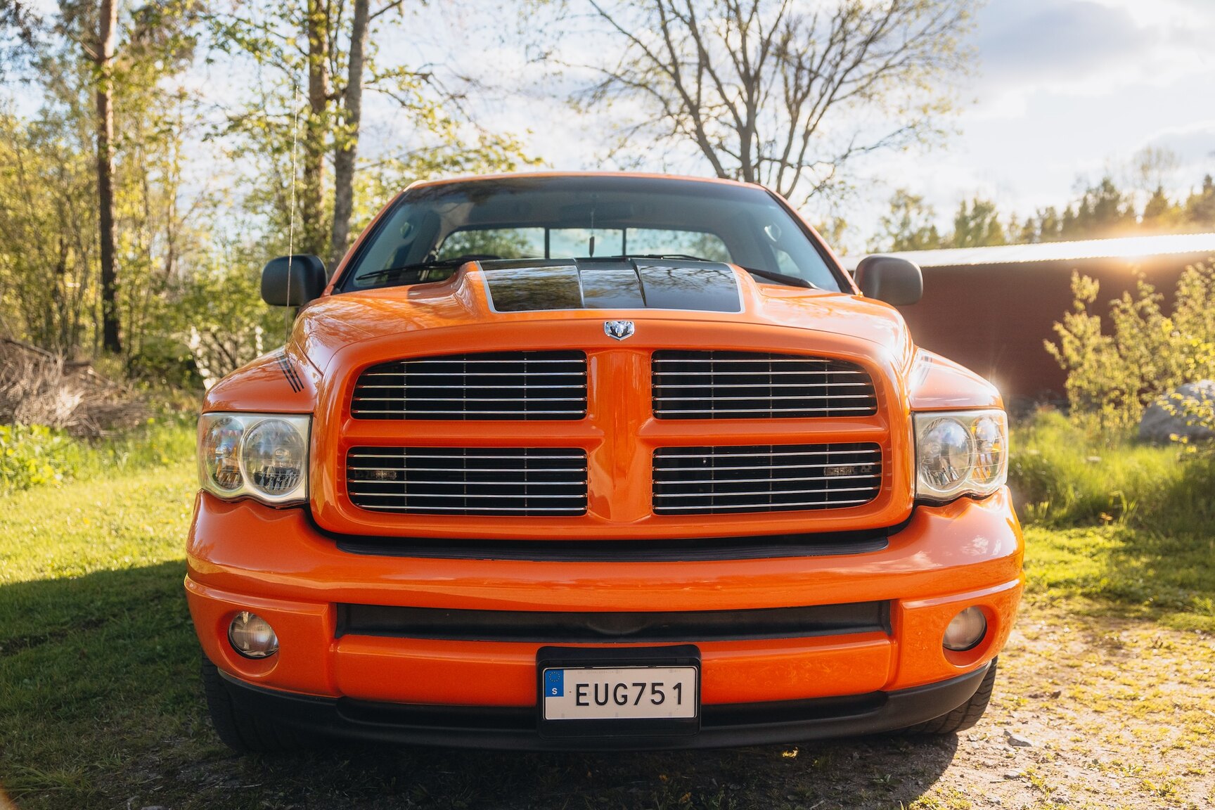 Exterior image of 2004 Dodge Ram HEMI GTX 
