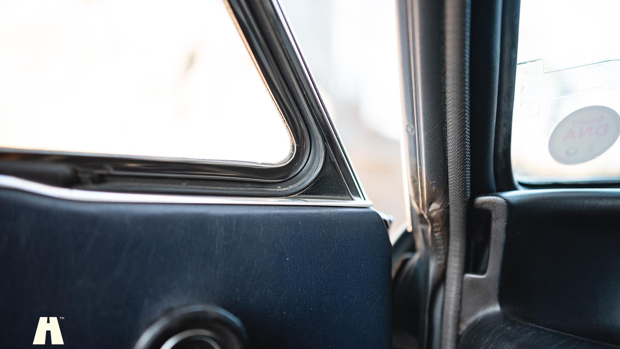 Innenraumfoto von 1974 BMW 2002