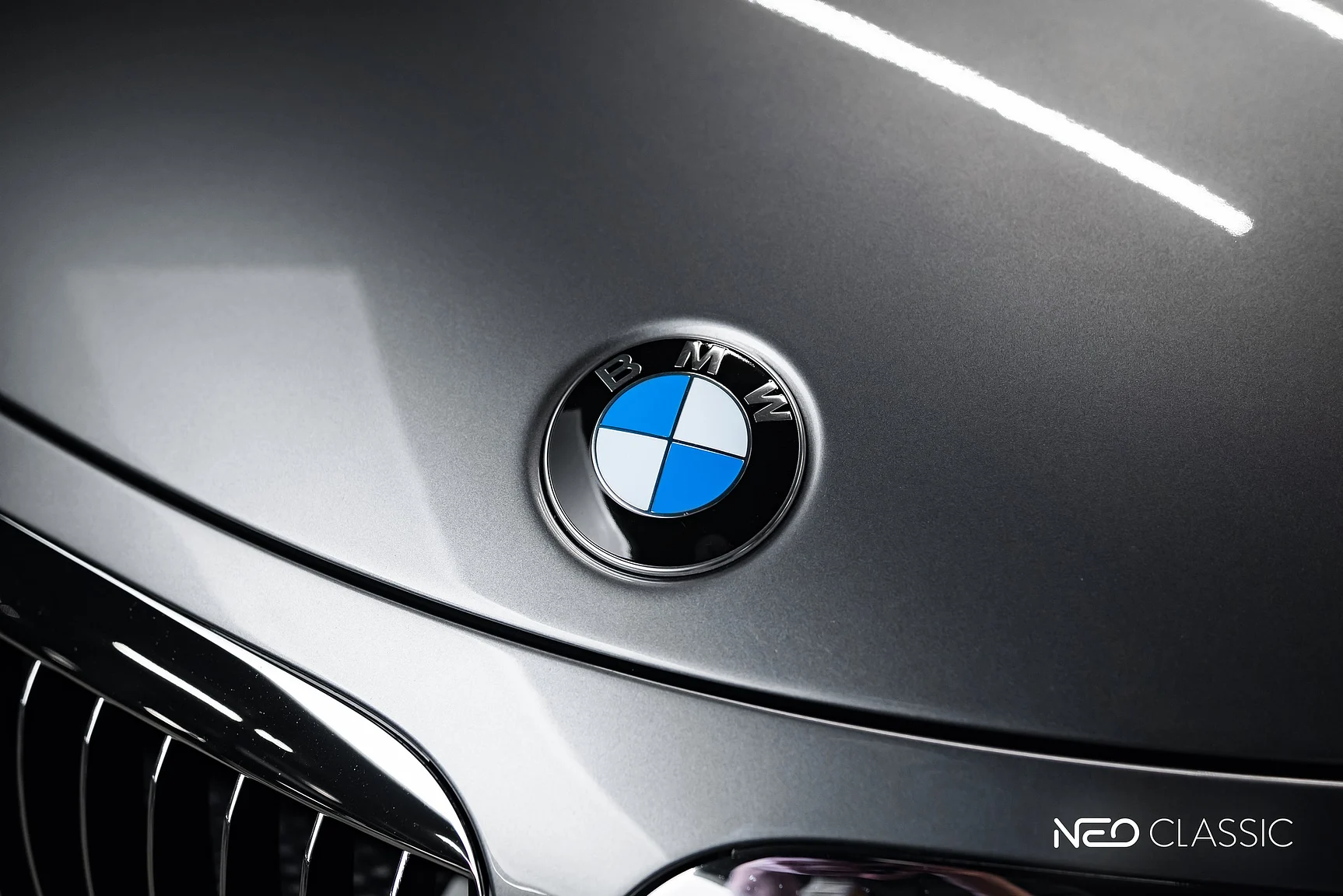 Exteriörbild på 2008 BMW M6 Coupé (11)