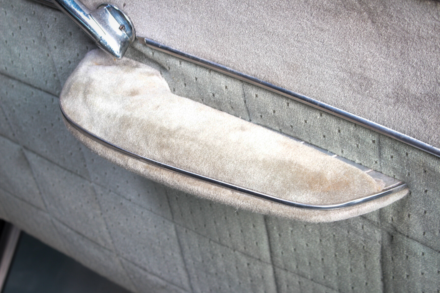Interior image of 1951 Lincoln Cosmopolitan 