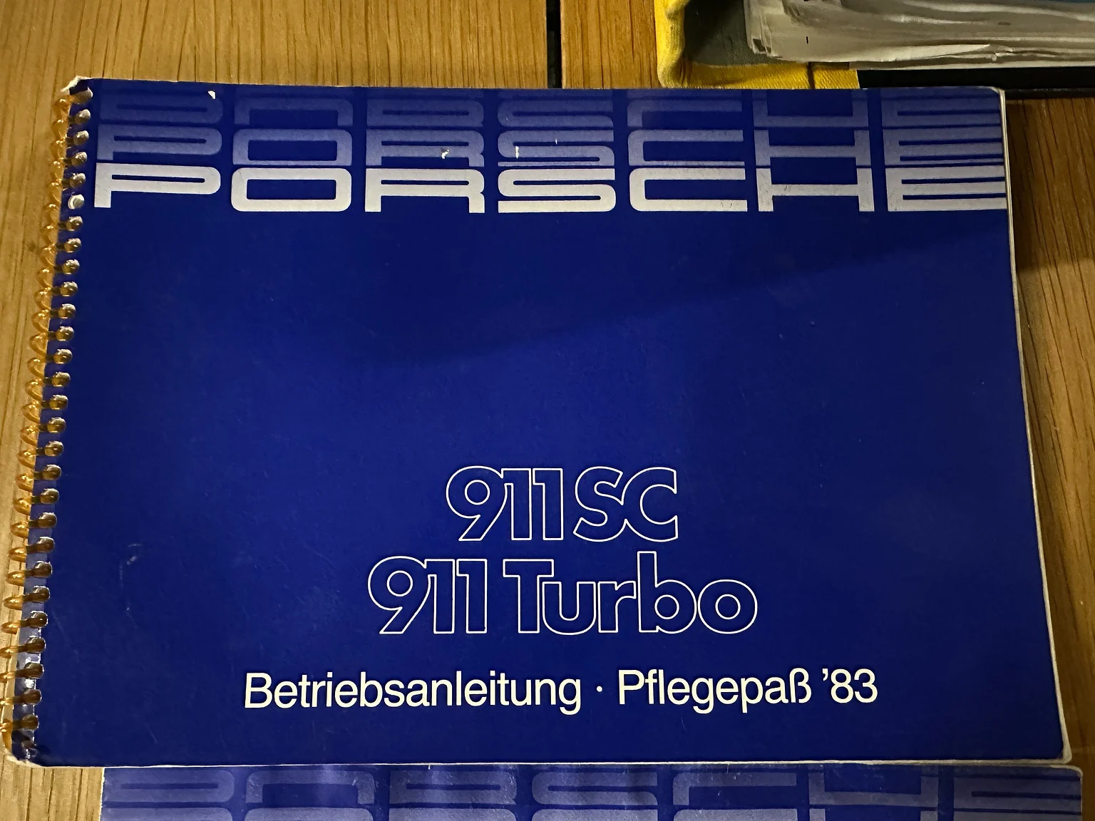 Documentation for 1983 Porsche 911 SC (9)