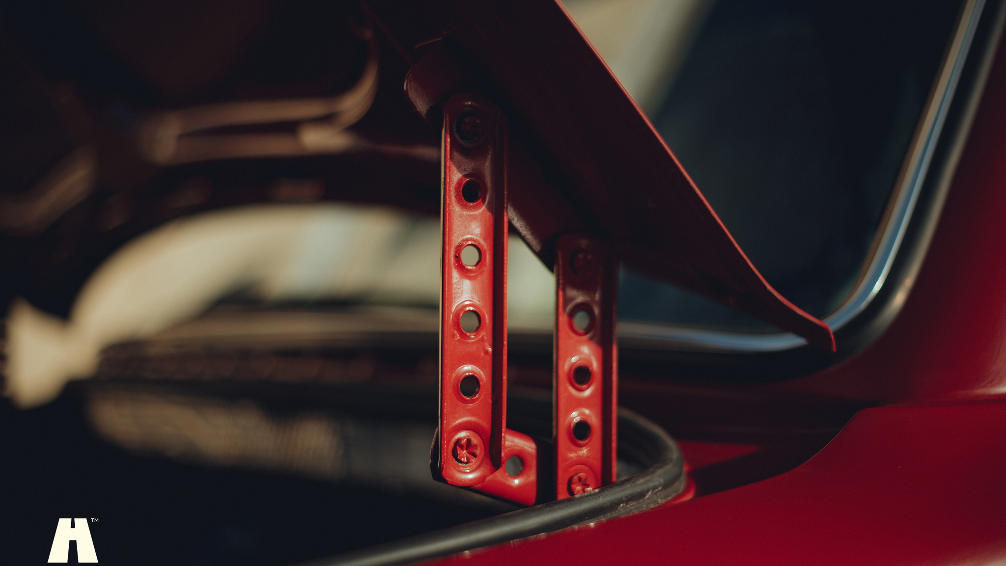 Interior image of 1988 Volvo 240 GL (47)