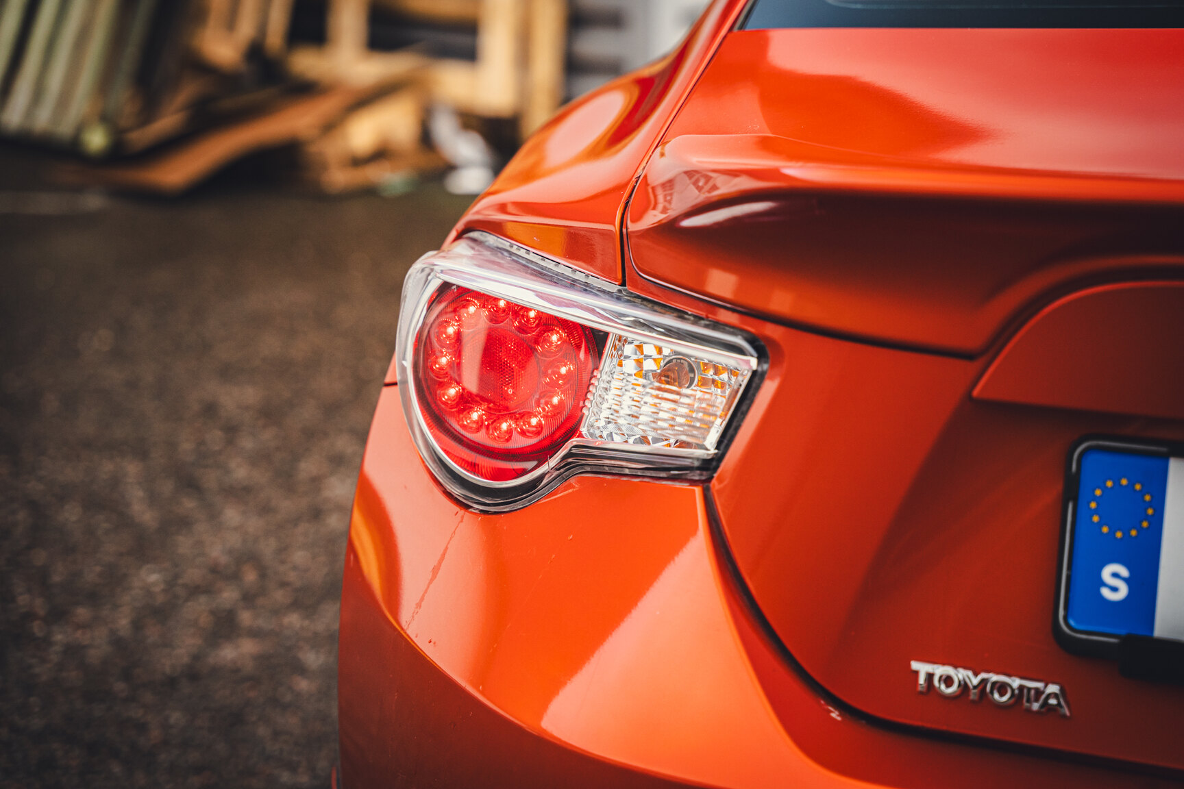 Exteriörbild på 2015 Toyota GT86 TRD-edition - Ett sista race