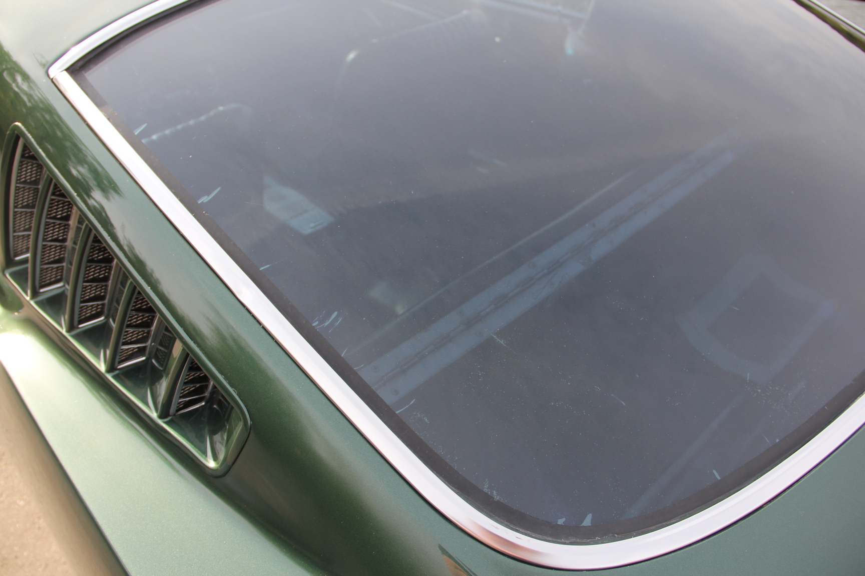 Exterior image of 1966 Ford Mustang Fastback GT-clone (33)