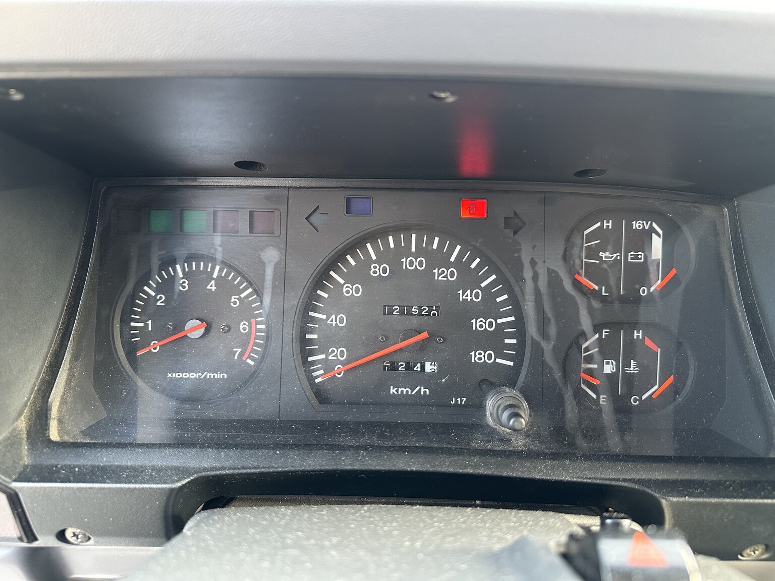 Interior image of 1993 Toyota Land Cruiser Serie 70
