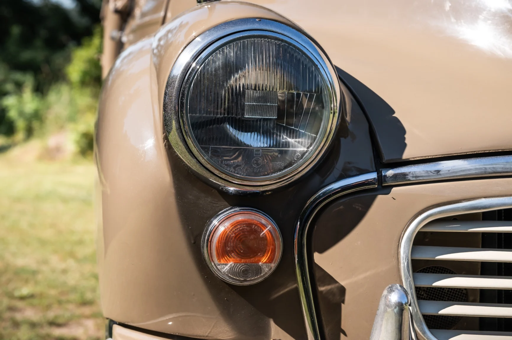 Exterior image of 1971 Morris Minor 1000 (14)
