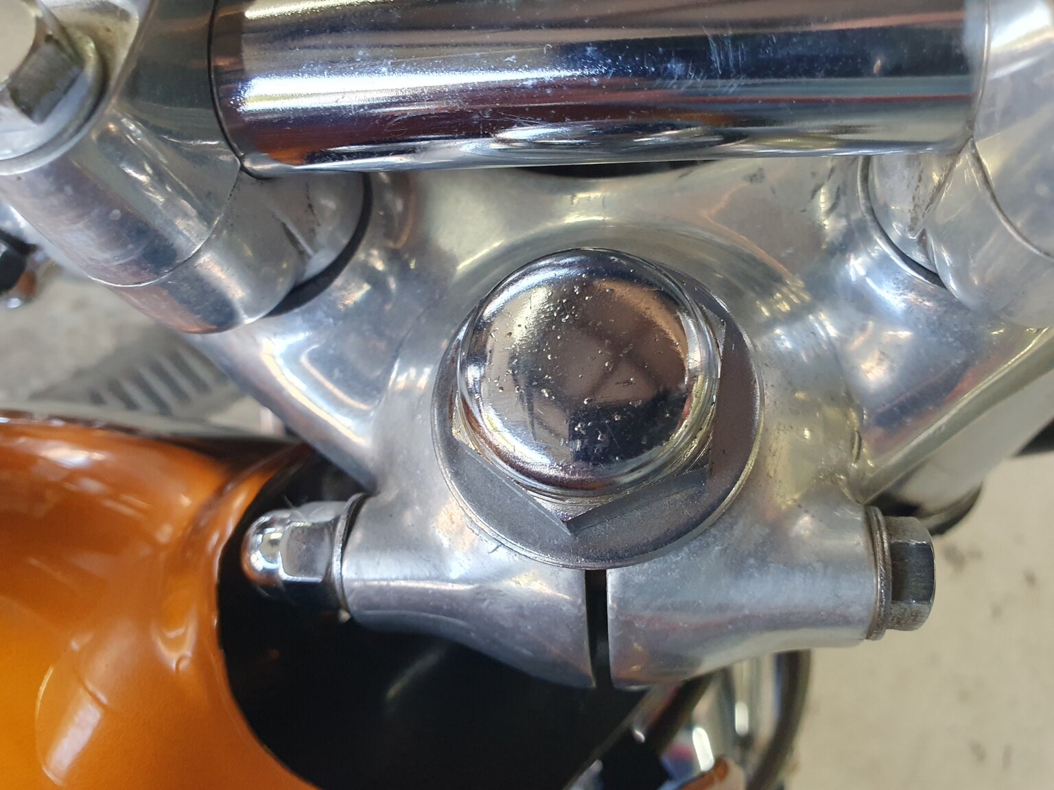 Exterior image of 1971 Honda CB 450 DOHC K3