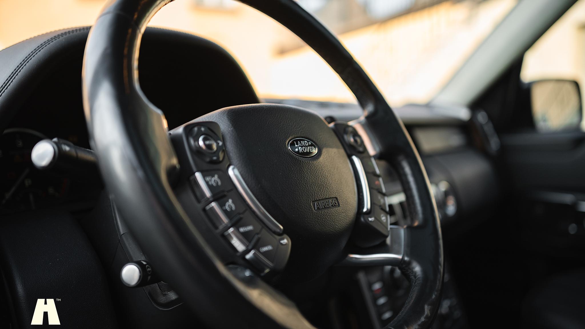 Interior image of 2012 Land Rover Range Rover Westminster TDV8 (L322)