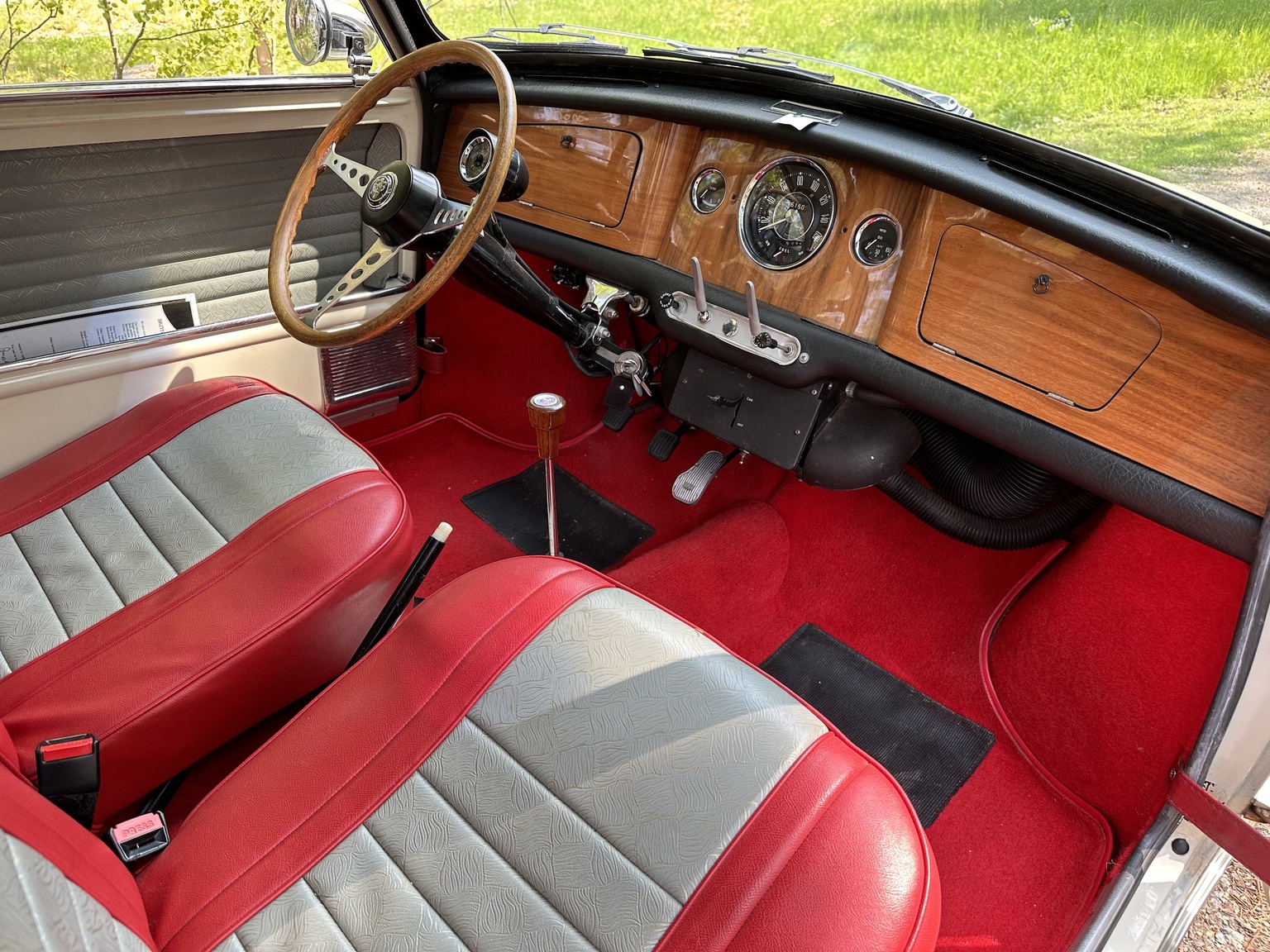 Interiörbild 1966 BMC Cooper (23)