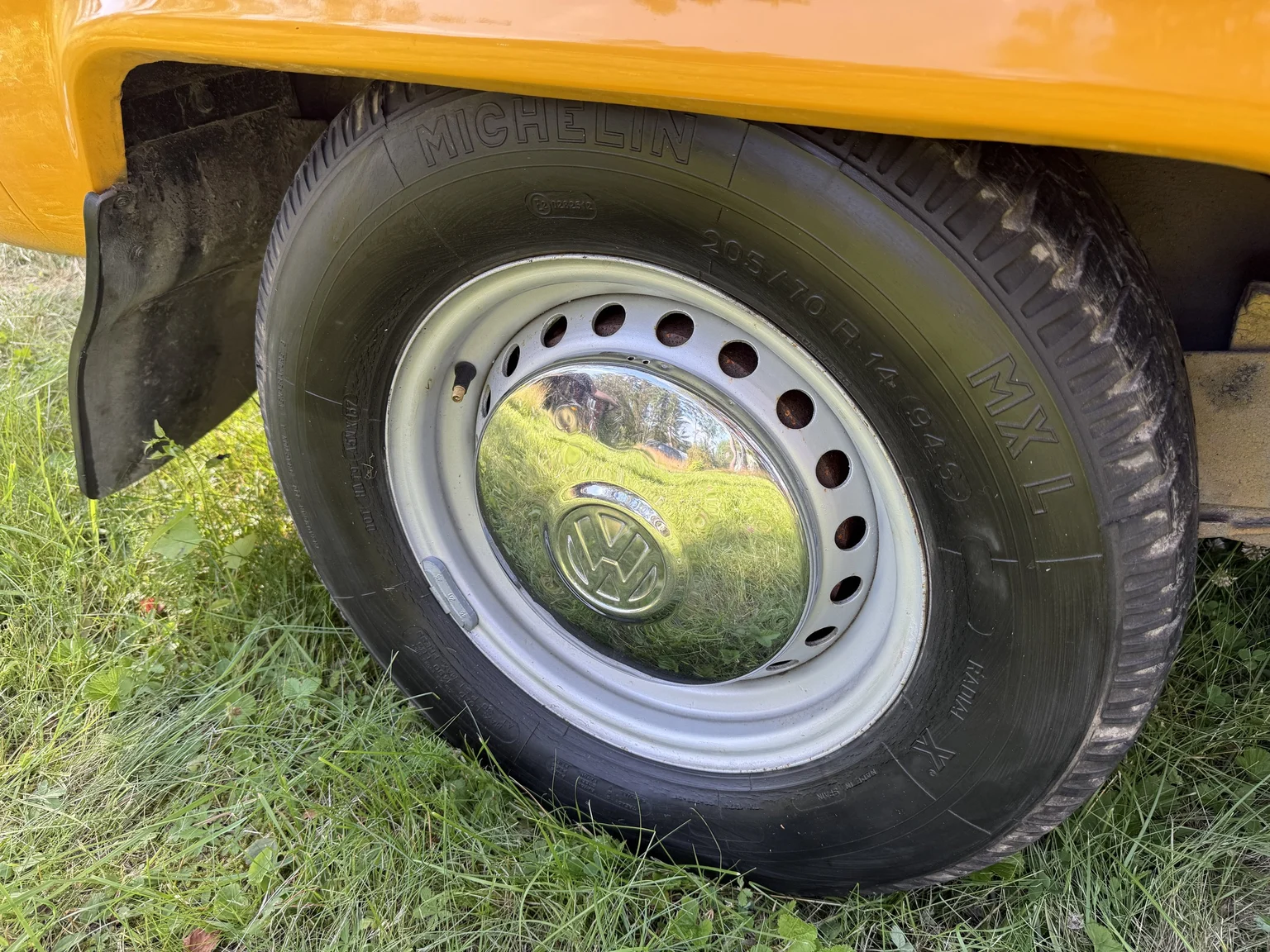 Aussenfoto 1975 Volkswagen Transporter Campervan (60)