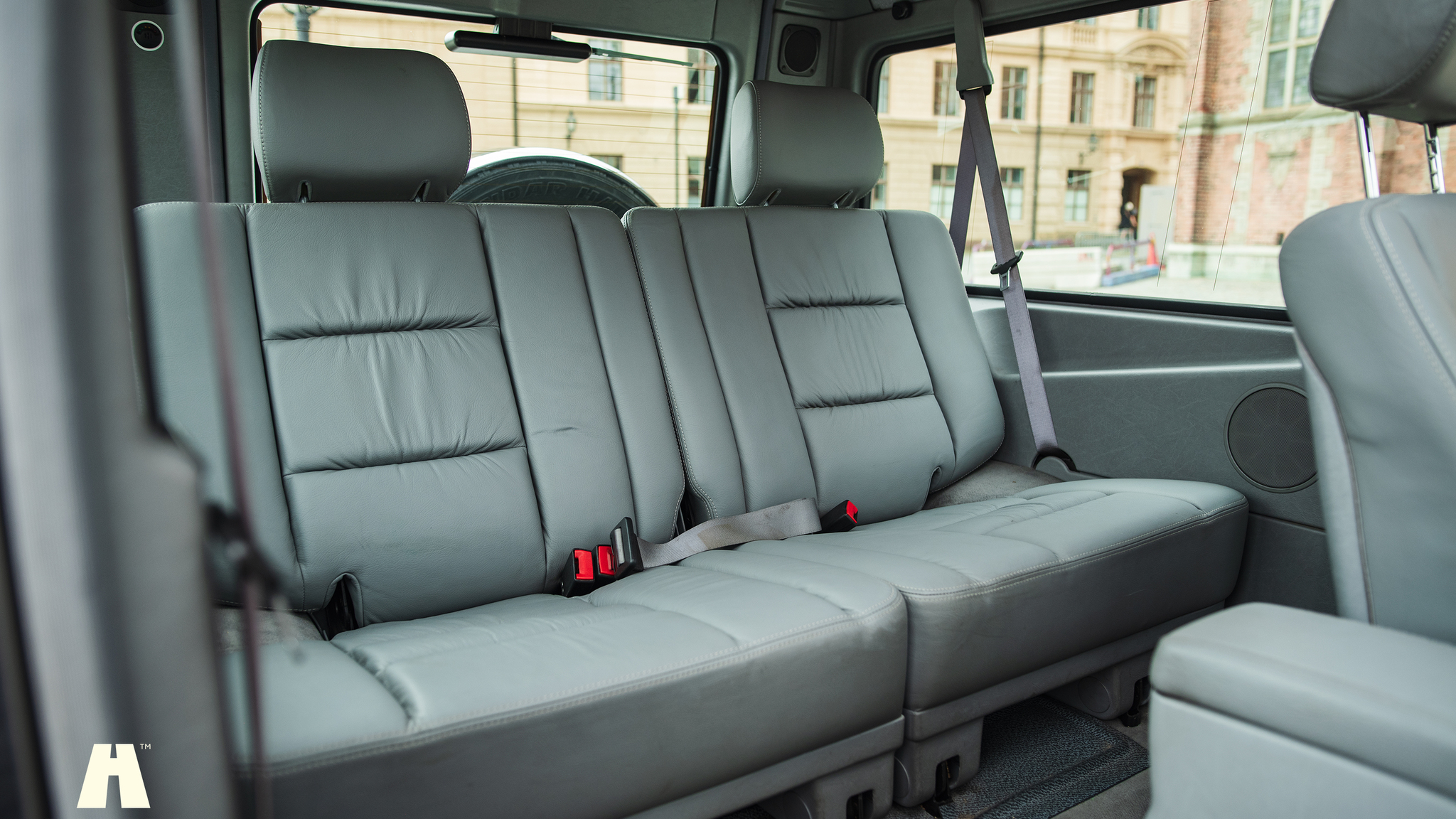 Interiörbild 2004 Mercedes-Benz G400 (KORT)