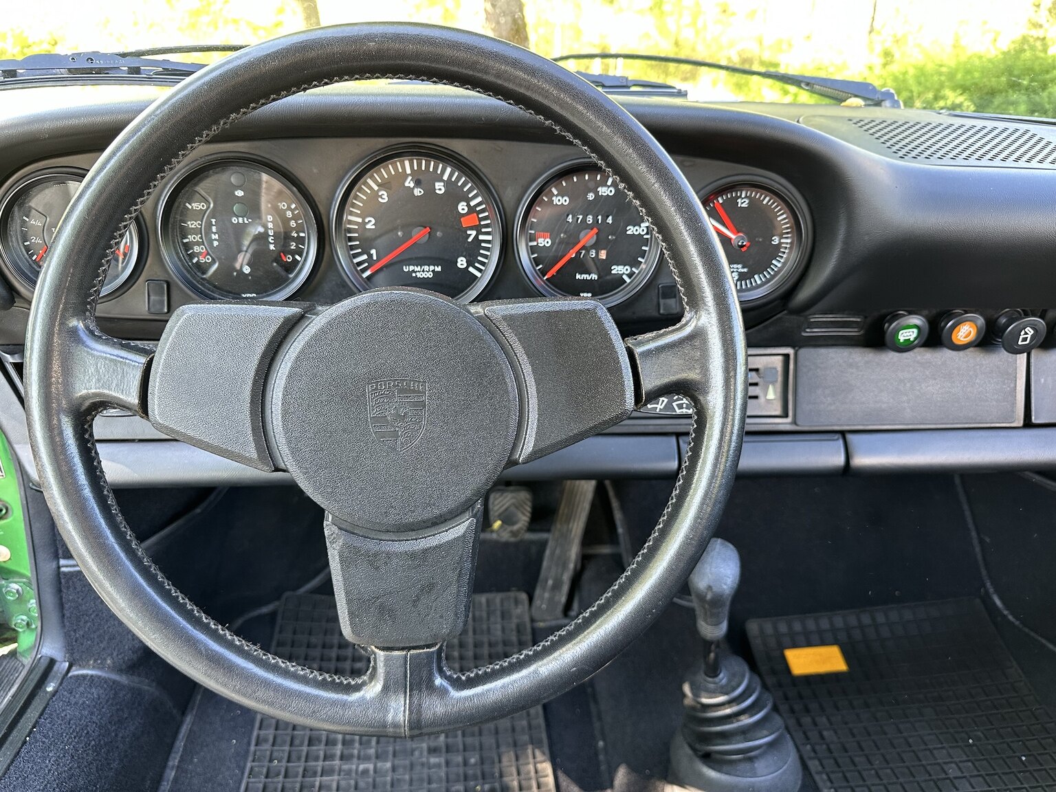Interiörbild 1975 Porsche 911