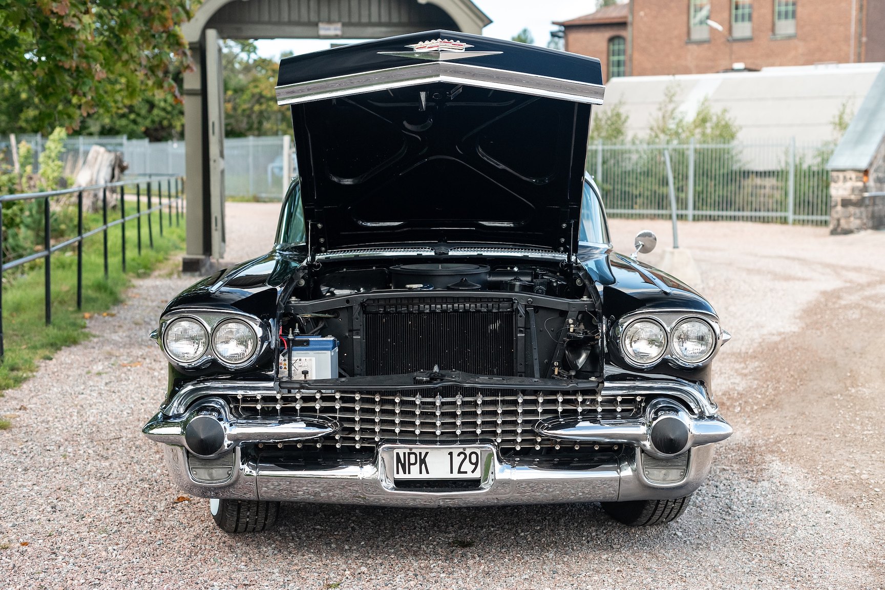 Image of 1958 Cadillac Coupe de Ville mechanics