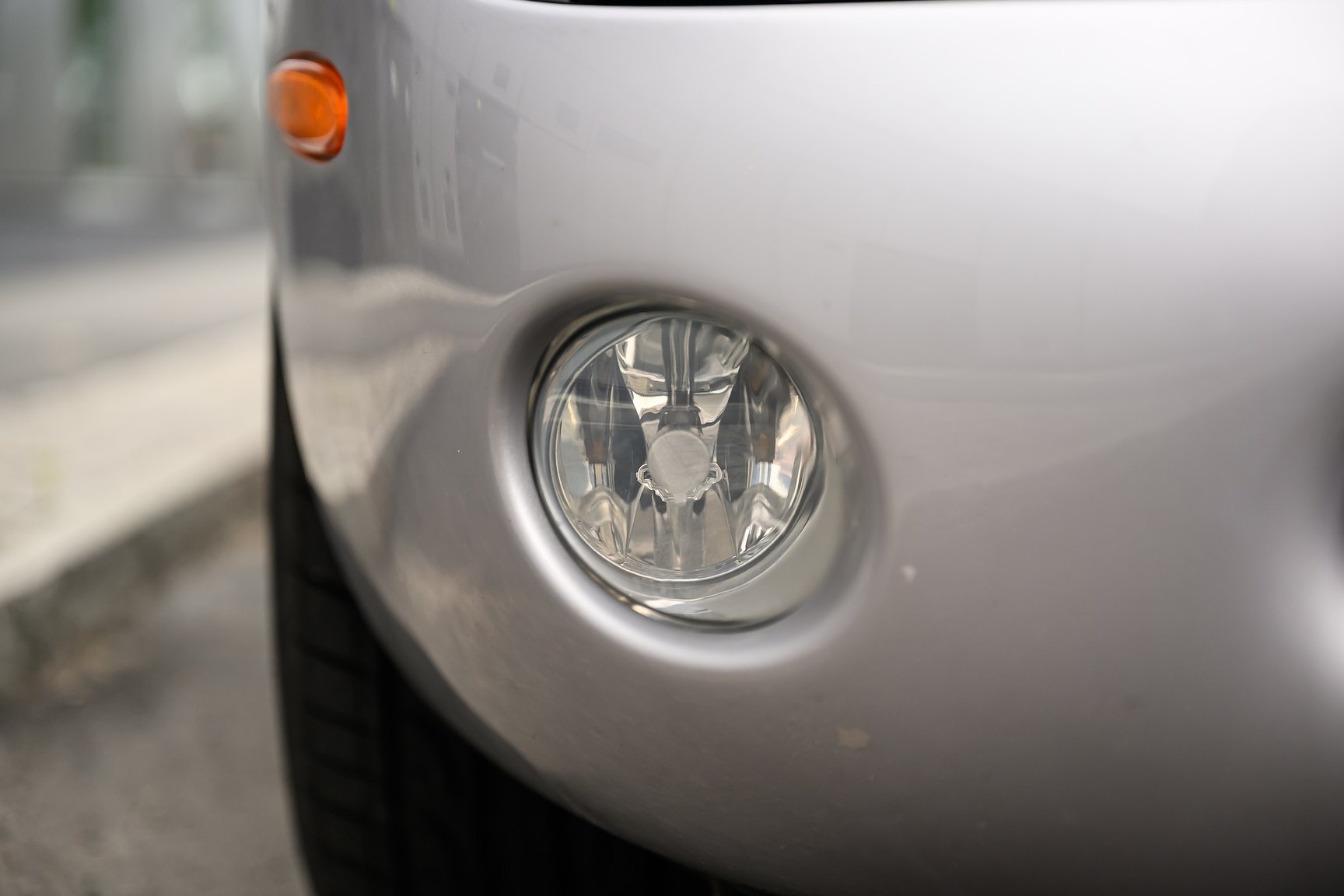 Exterior image of 2001 Jaguar XKR Silverstone