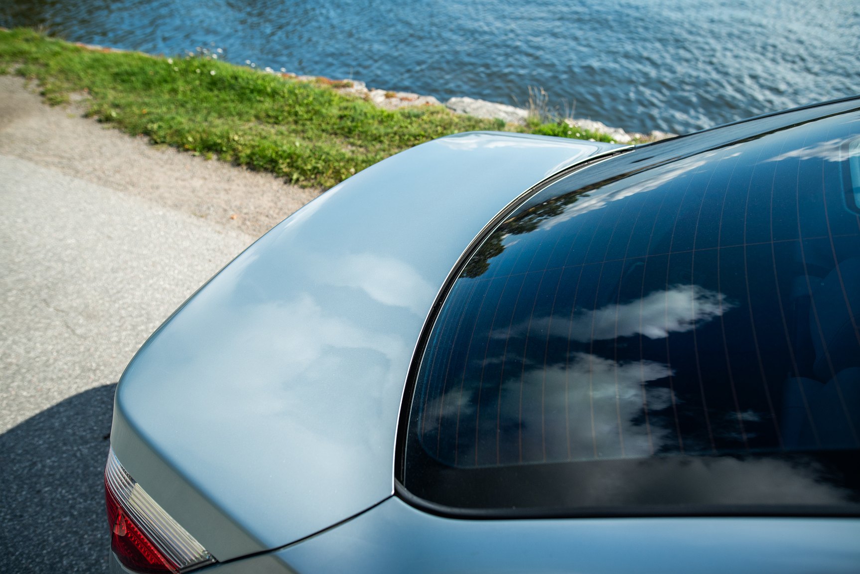 Exterior image of 2006 BMW E60 M5