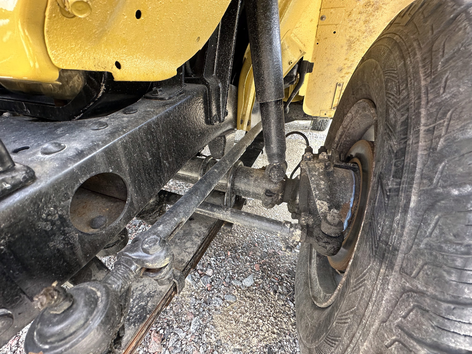 Image of 1976 Toyota Land Cruiser BJ40 mechanics