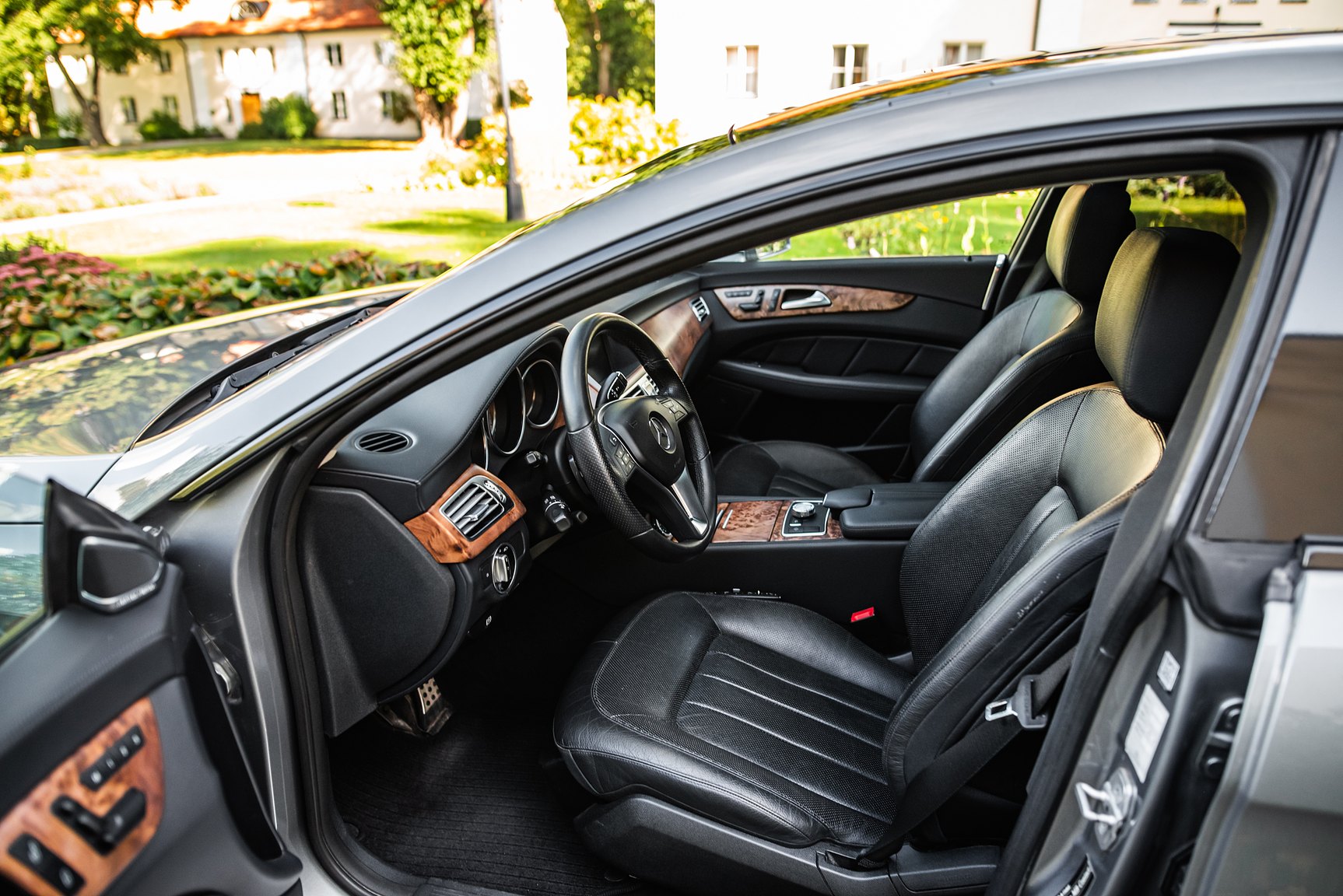 Interiörbild 2011 Mercedes-Benz CLS 500