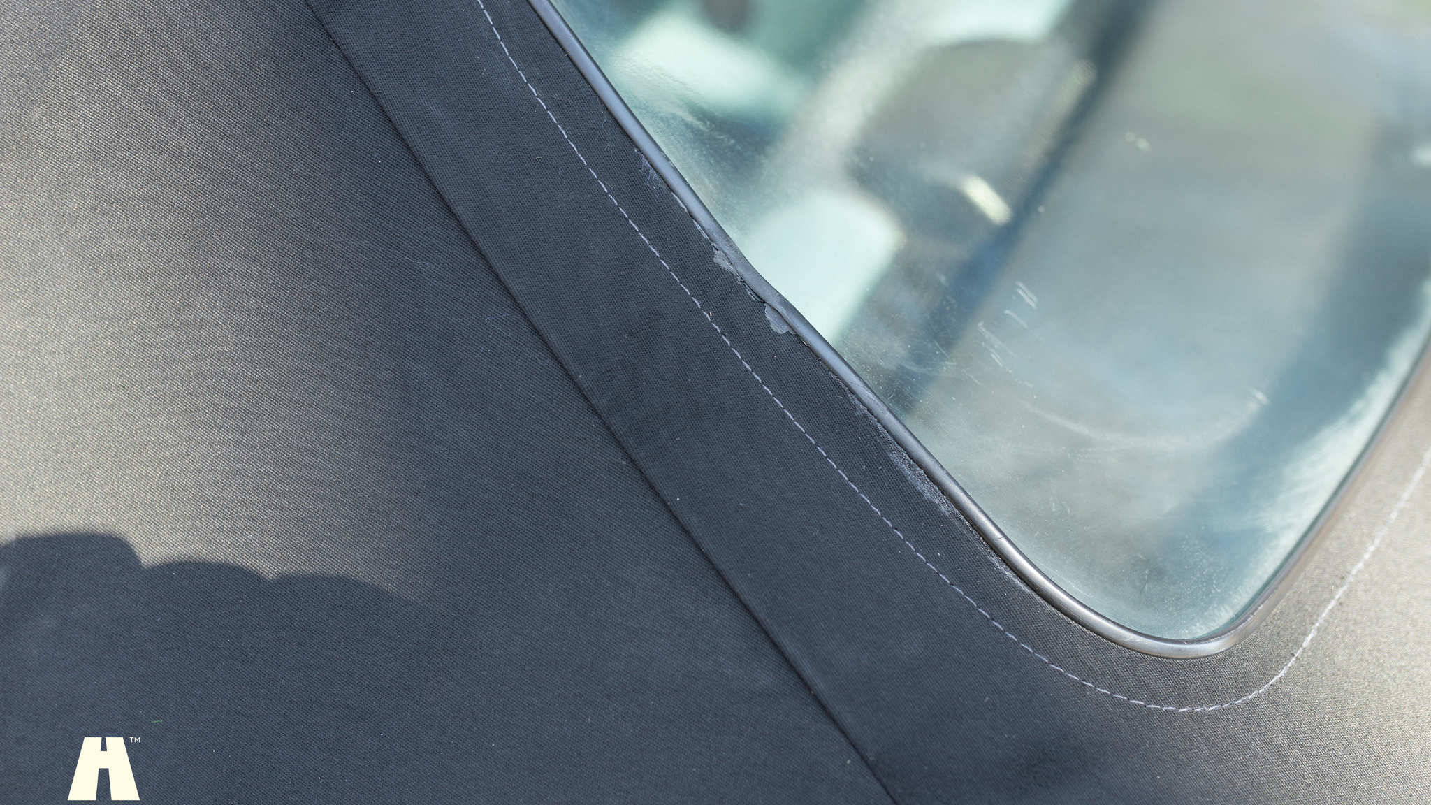 Exterior image of 1996 BMW M3 3.2 Cabriolet (22)