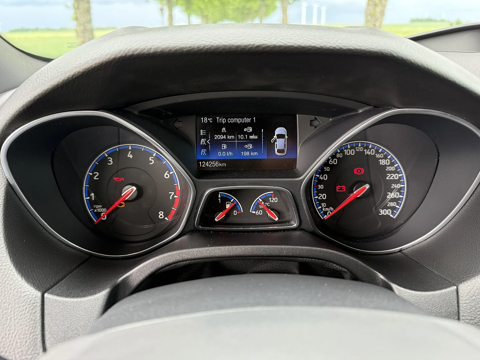Interior image of 2016 Ford Focus RS (18)