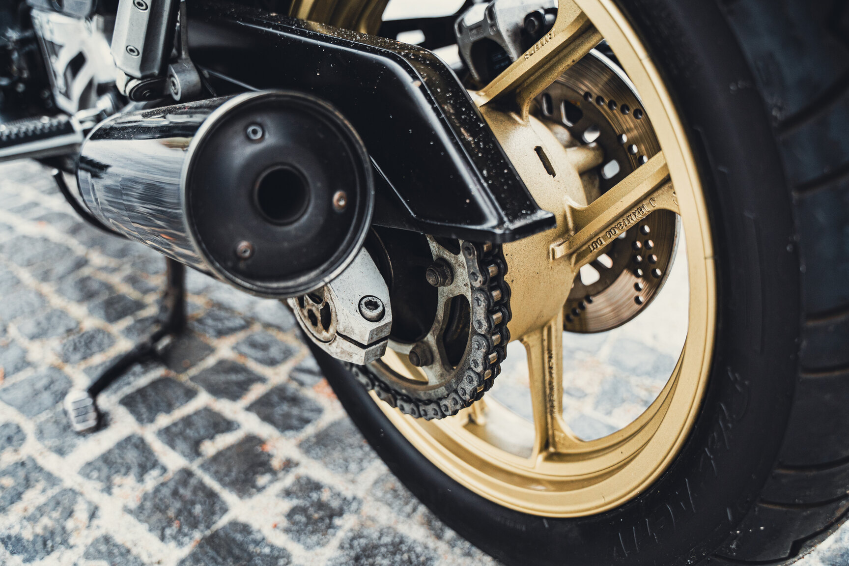 Image of 1990 Kawasaki ZX900R mechanics