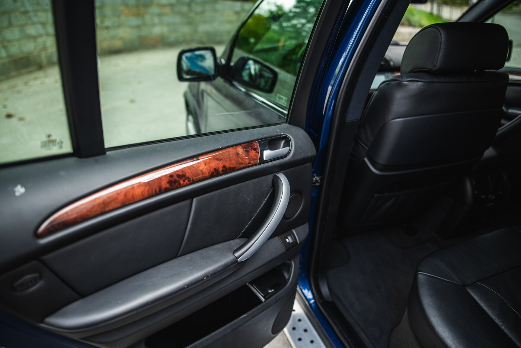 Interior image of 2005 BMW X5 4.8iS E53 LCI