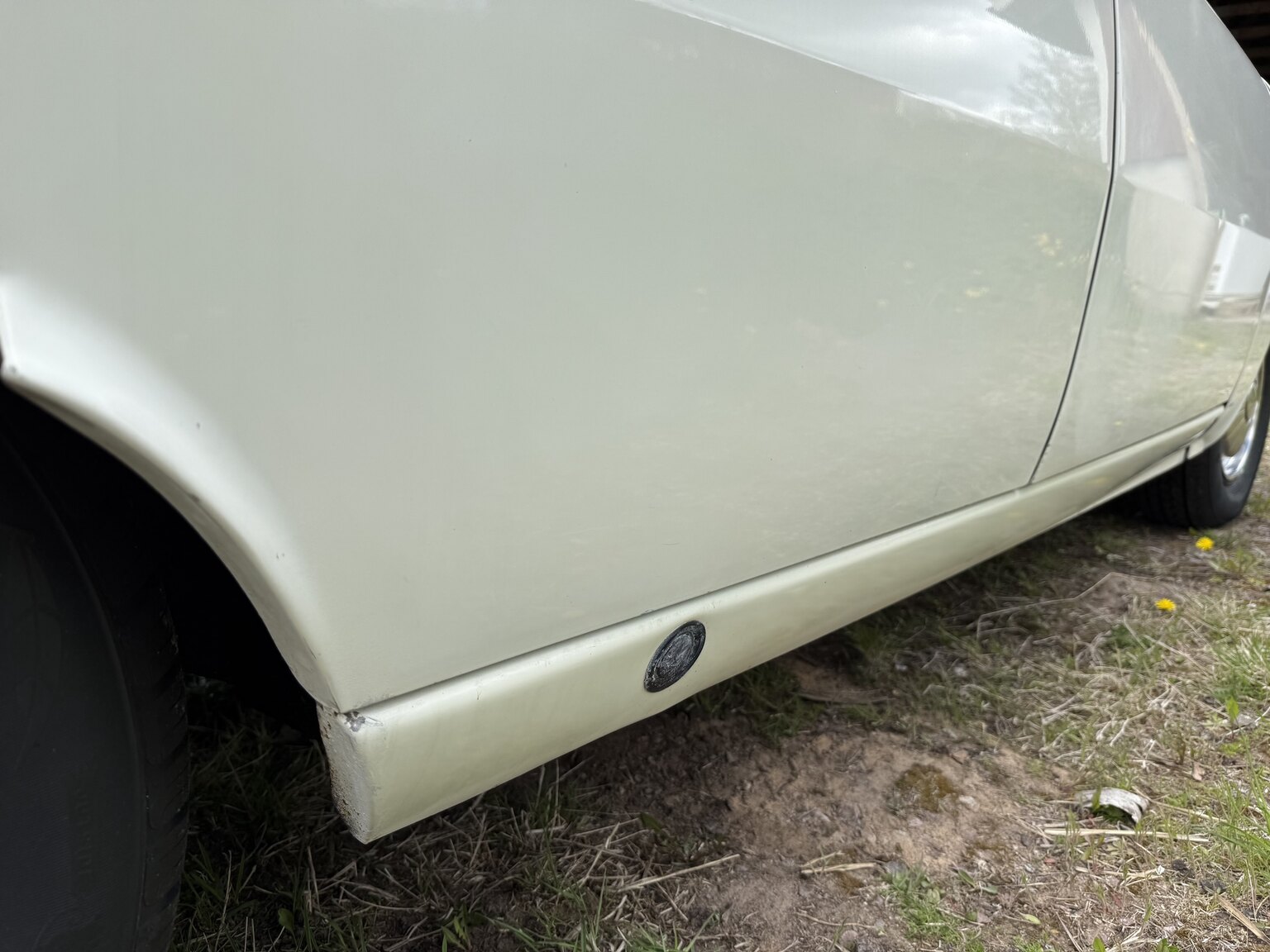 Exterior image of 1967 Rover 2000 TC 2.0 OHC