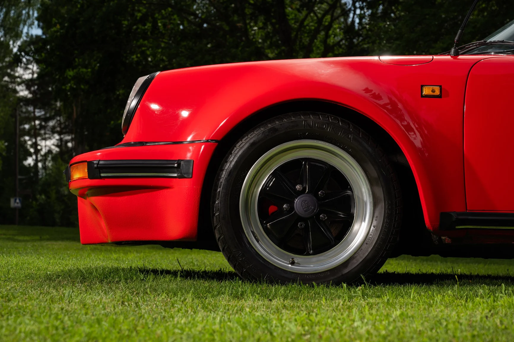Exteriörbild på 1971 Porsche 911 T (65)