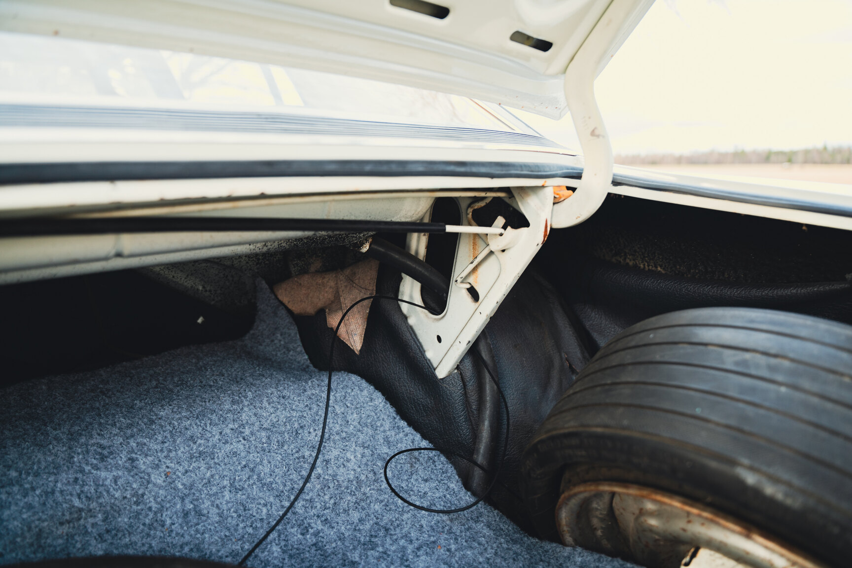 Interior image of 1973 Opel Diplomat V8
