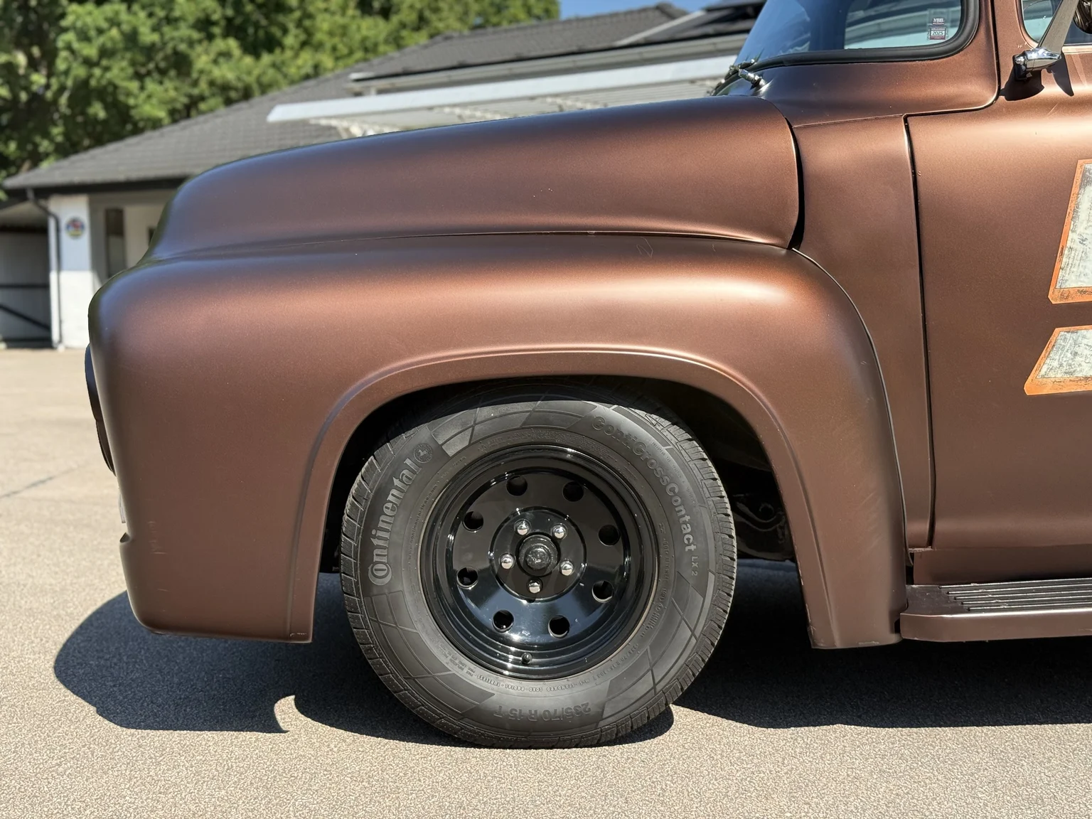 Aussenfoto 1956 Ford F-100 Restomod (16)